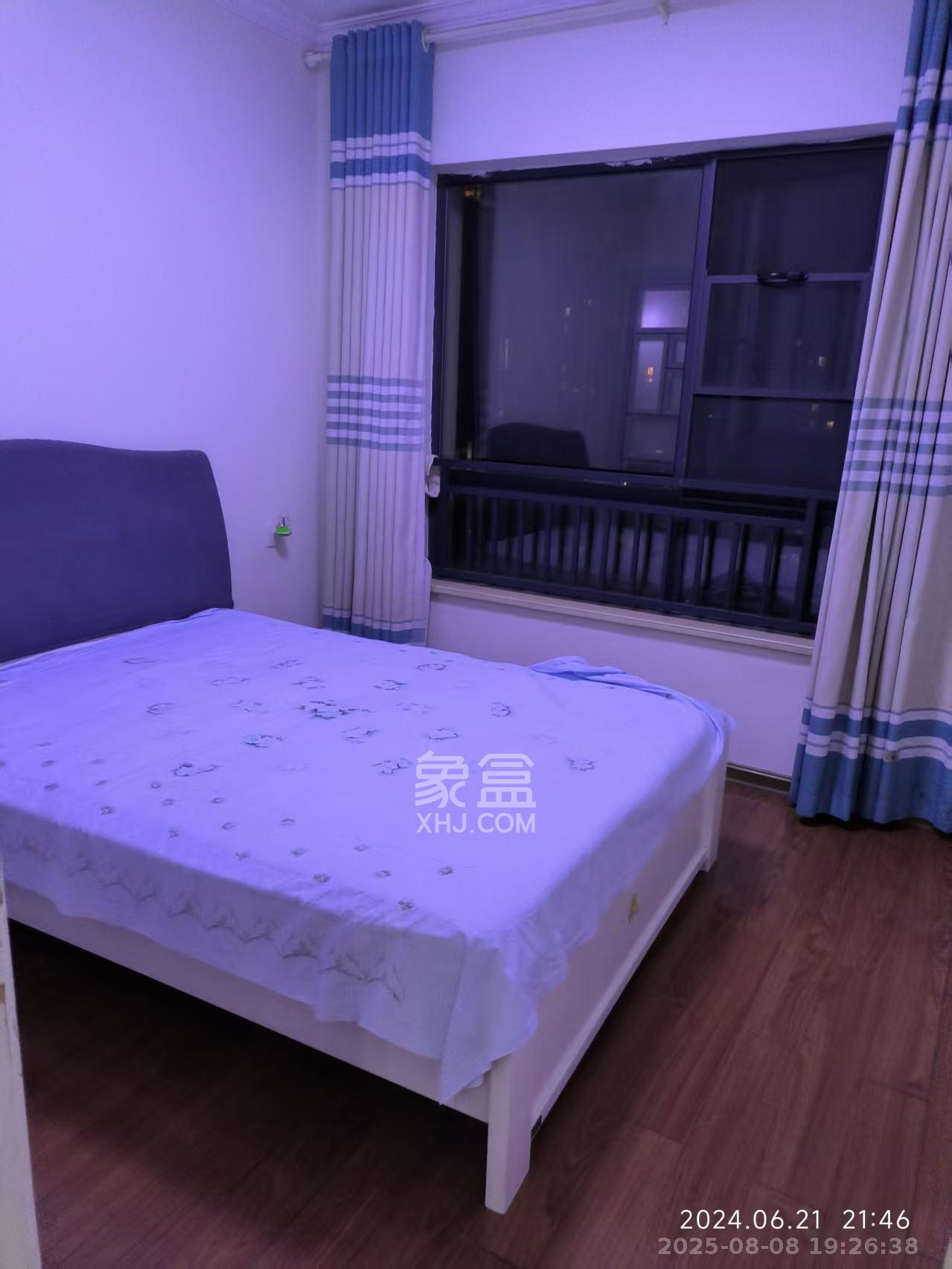 中海梅溪湖壹号  3室2厅1卫    2700.0元/月 中海梅溪湖壹号  3室2厅1卫    2700.0元/月室内图