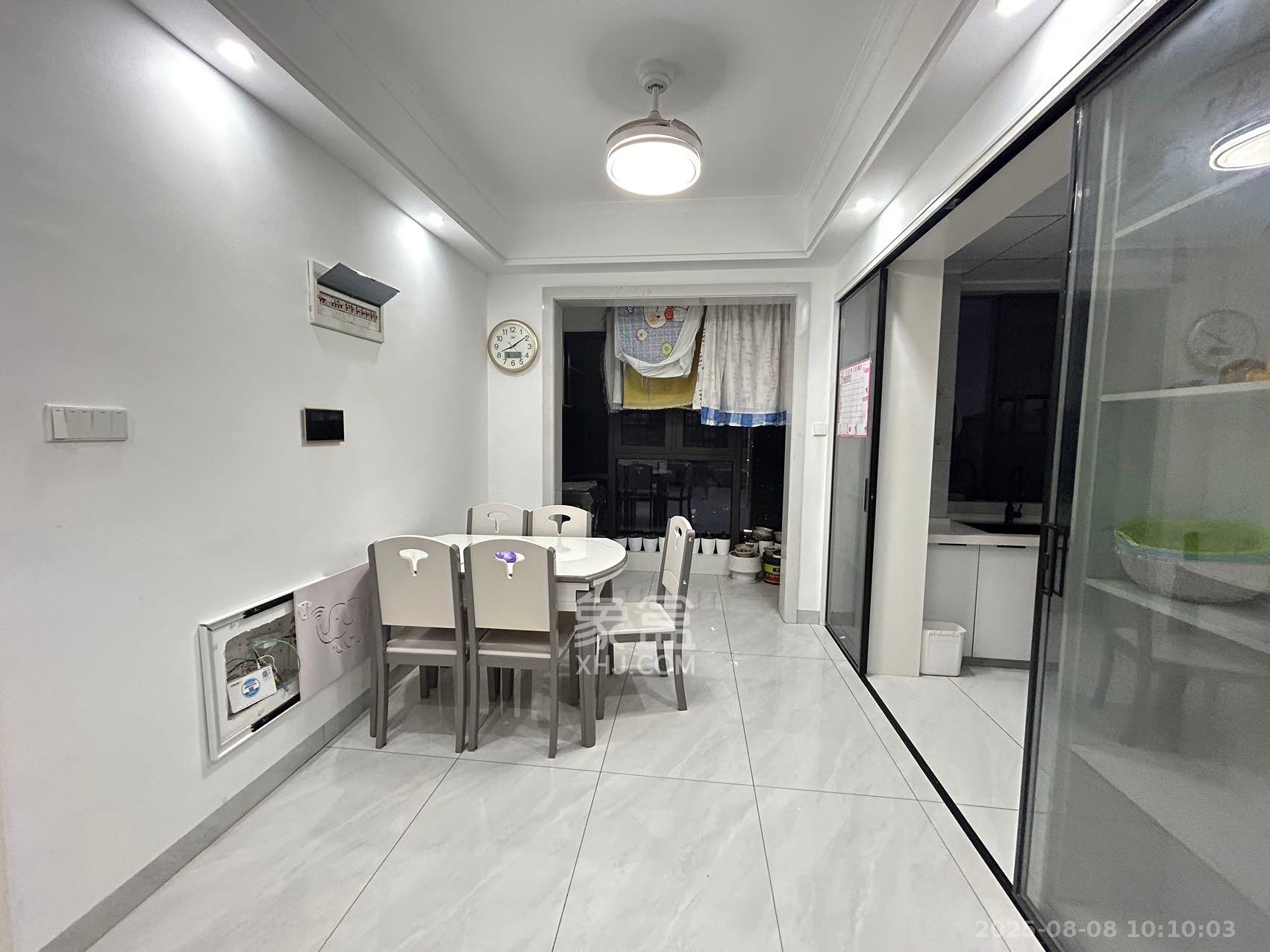 润和湘江天地C区  5室2厅2卫    4100.0元/月室内图