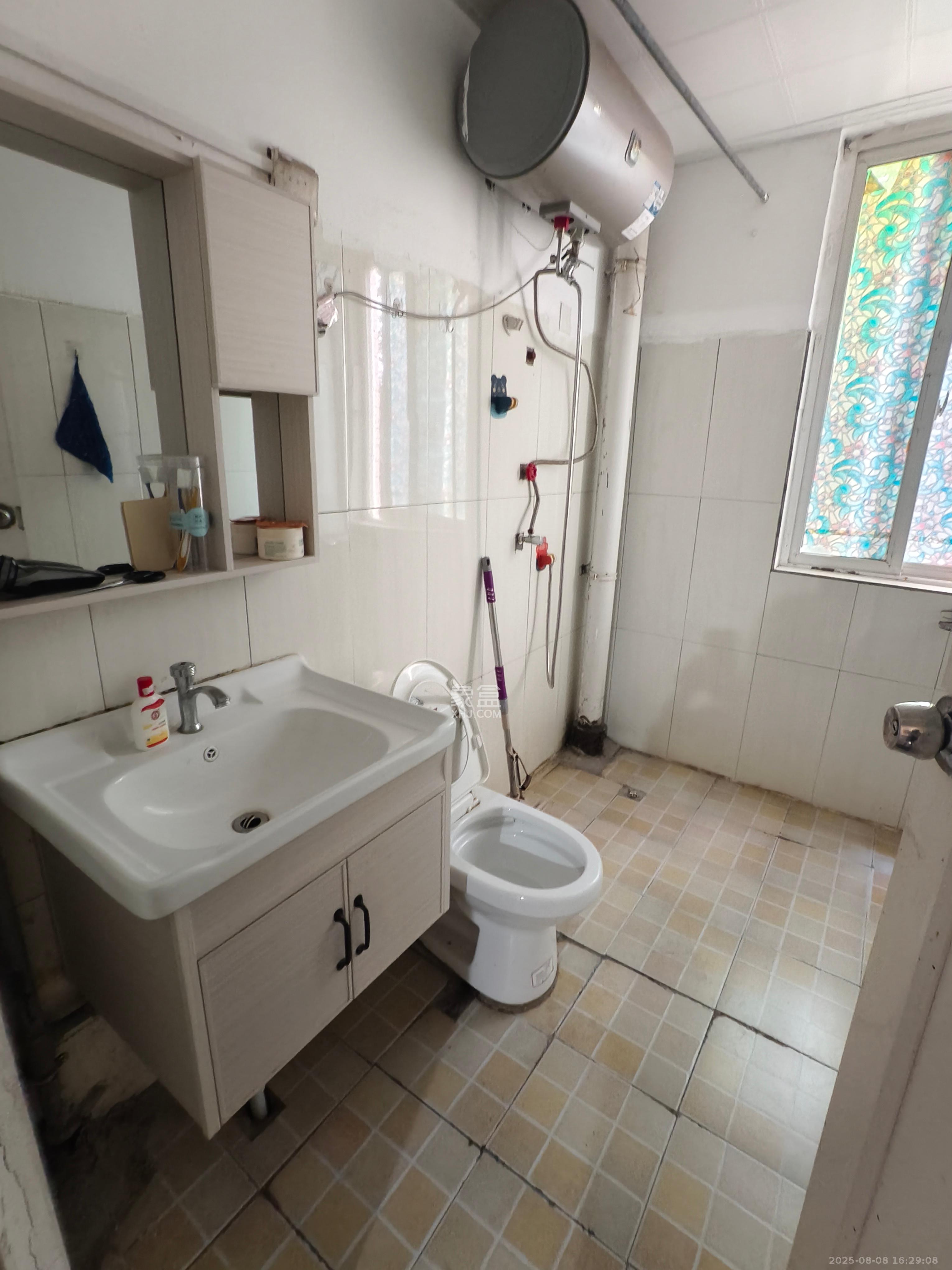 东门尚苑 4室2厅2卫 2200.0元/月 东门尚苑 4室2厅2卫 2200.0元/月室内图