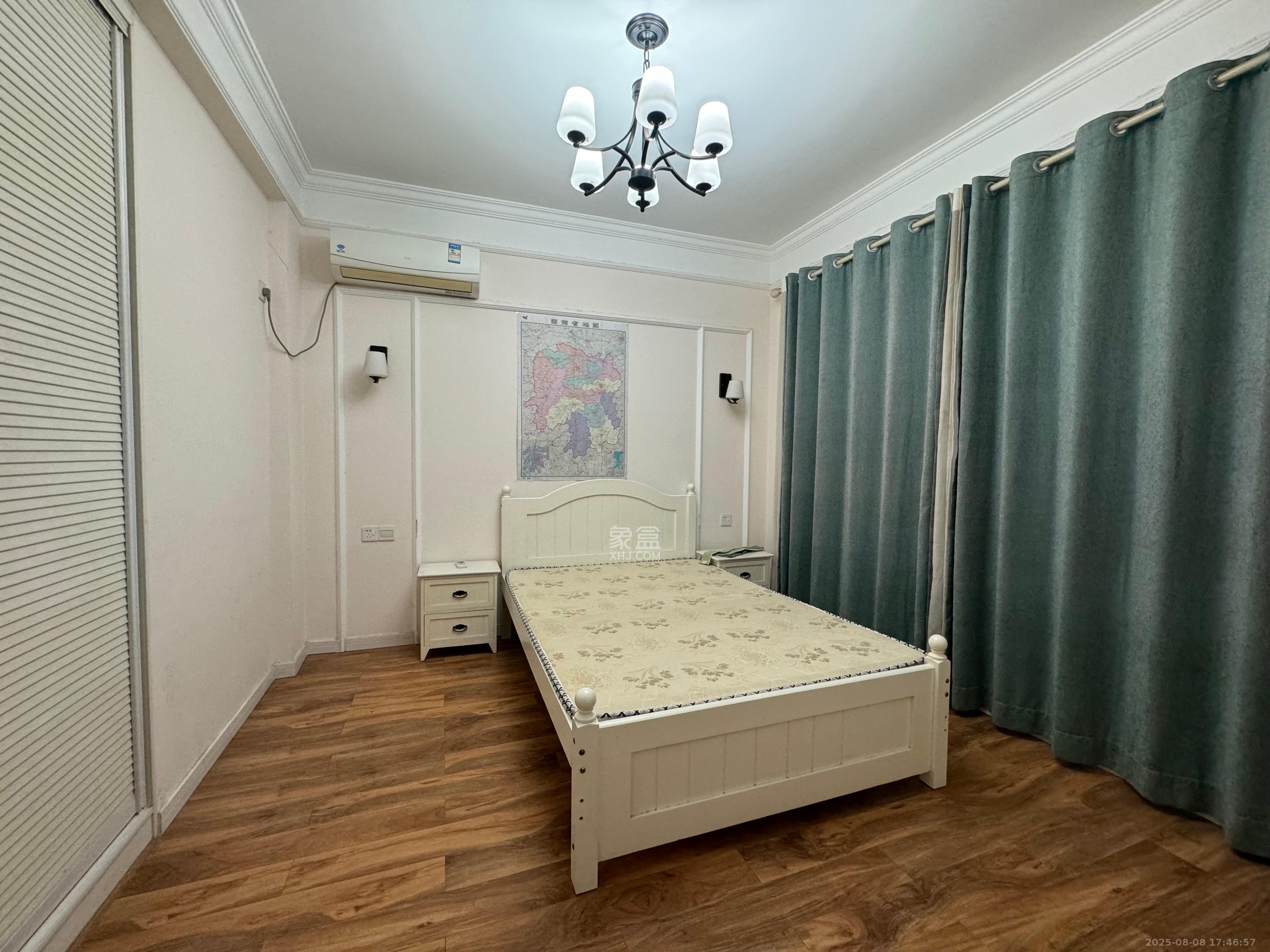 中信凯旋蓝岸（中信新城三期）  3室2厅1卫    2400.0元/月室内图