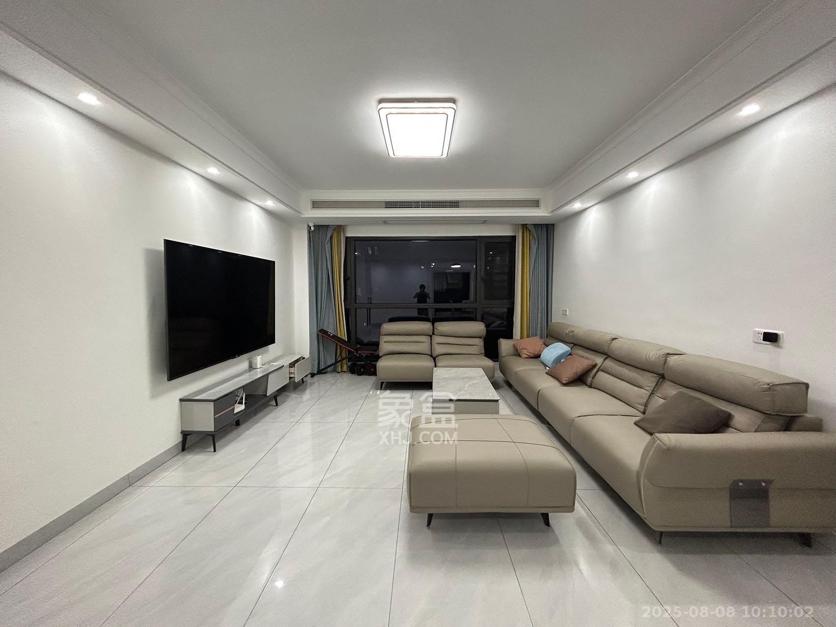 润和湘江天地C区 5室2厅2卫 4100.0元/月 润和湘江天地C区 5室2厅2卫 4100.0元/月室内图