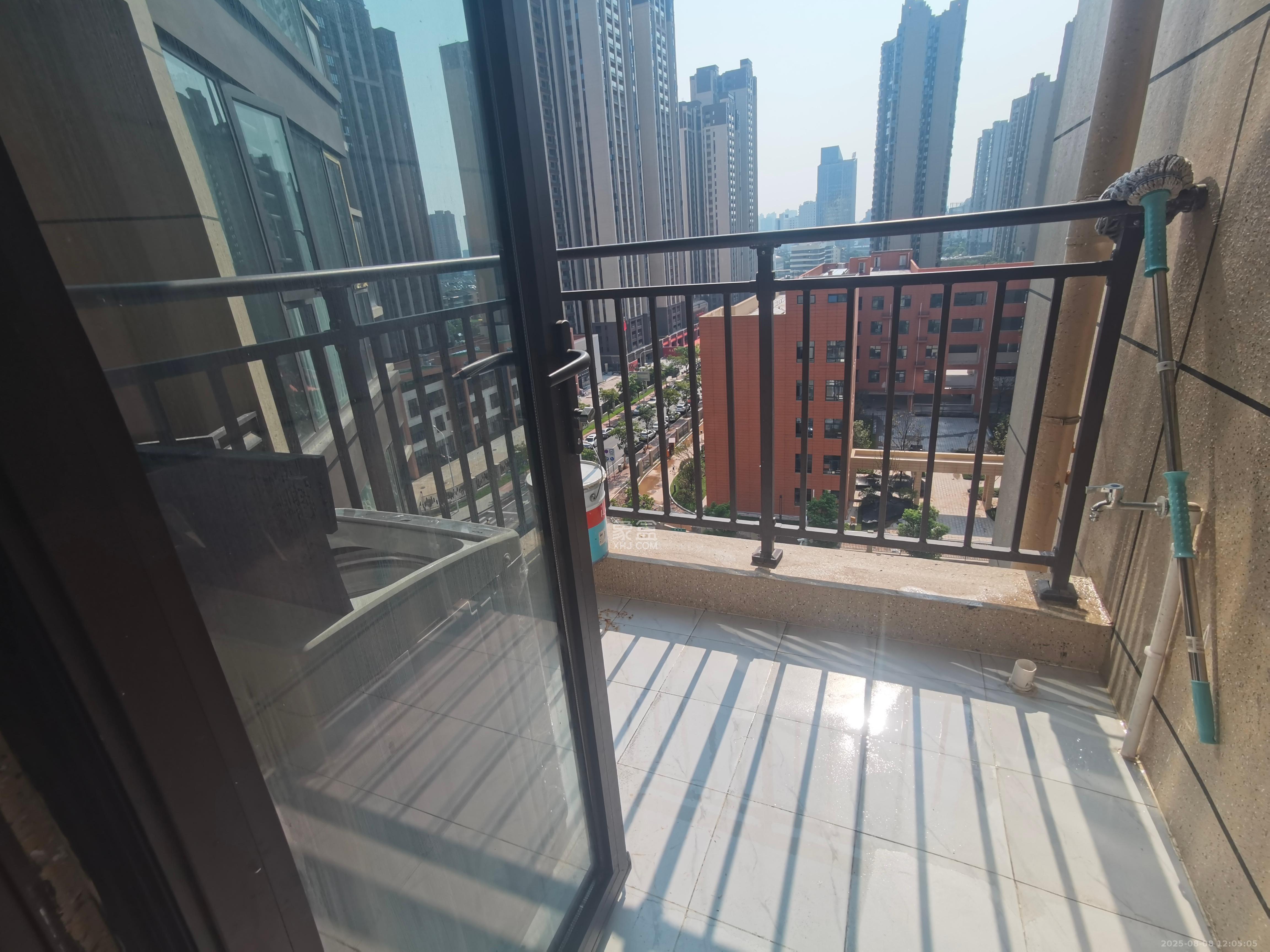 保利大都汇一期、二期 4室2厅2卫 3200.0元/月 保利大都汇一期、二期 4室2厅2卫 3200.0元/月室内图