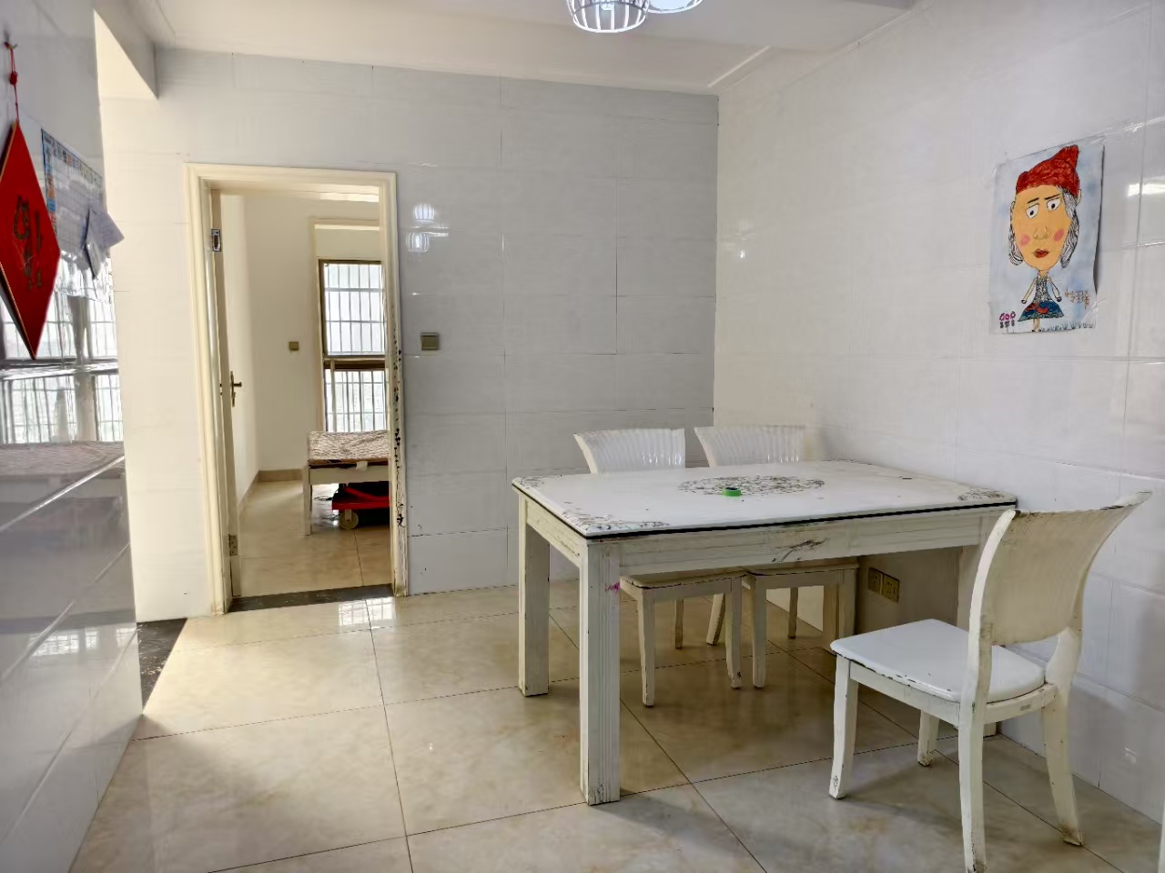 华天城市广场  3室2厅2卫    2000.0元/月 华天城市广场  3室2厅2卫    2000.0元/月室内图