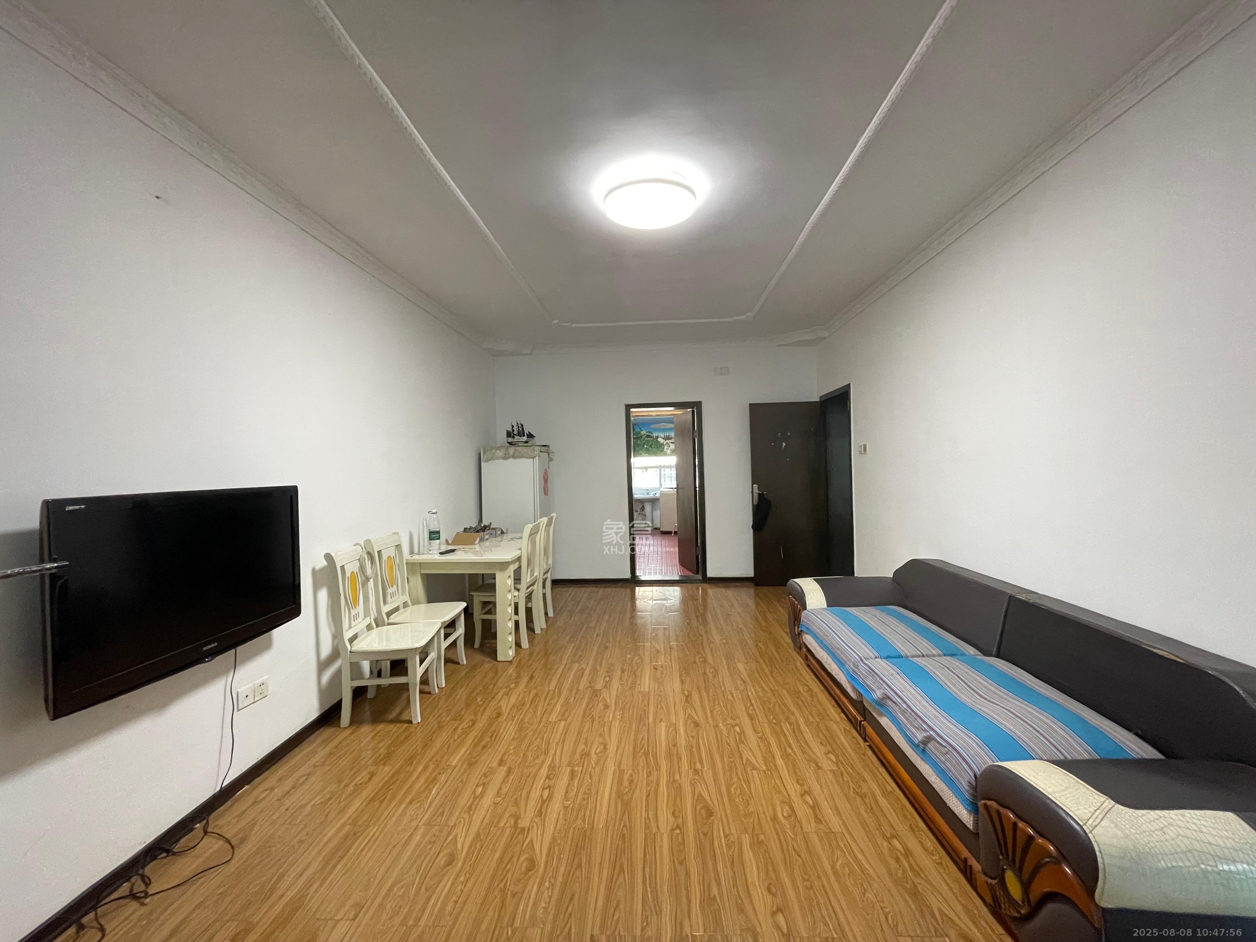 汽车西站商贸城（河西望城坡）  4室1厅1卫    2000.0元/月室内图