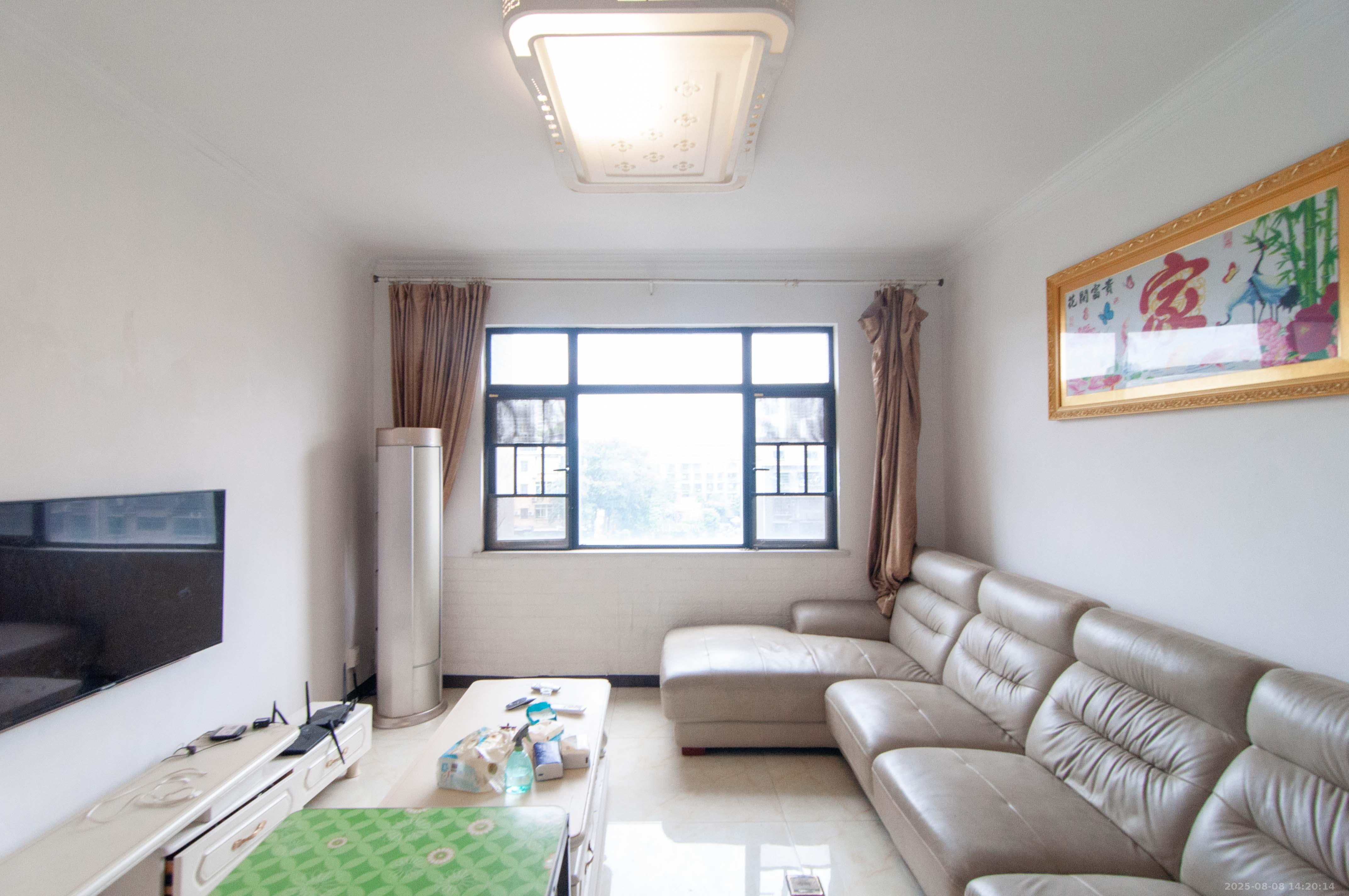 中央美郡  3室2厅1卫   128.80万