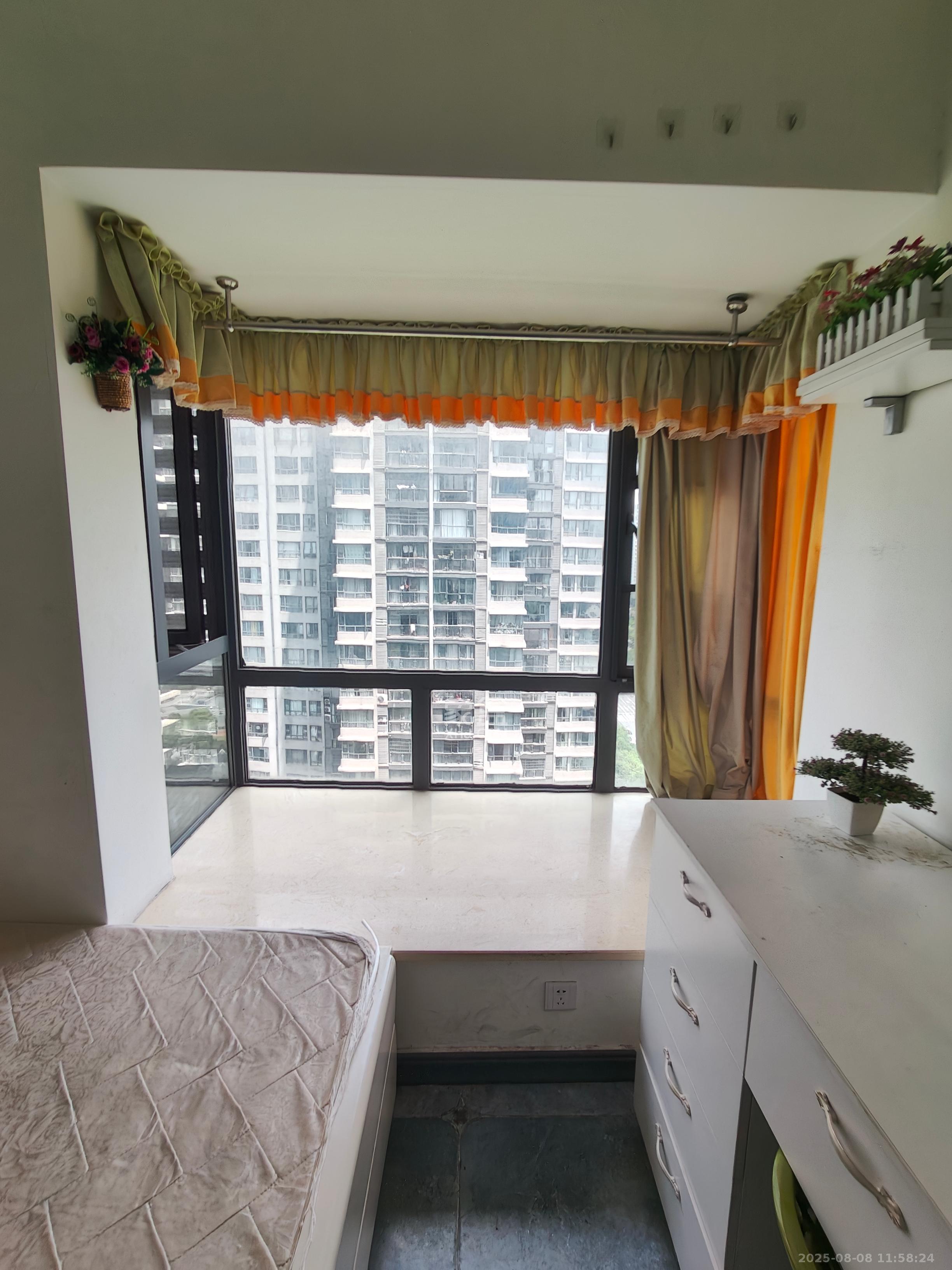 恒基凯旋门一二期 1室1厅1卫 1600.0元/月 恒基凯旋门一二期 1室1厅1卫 1600.0元/月室内图