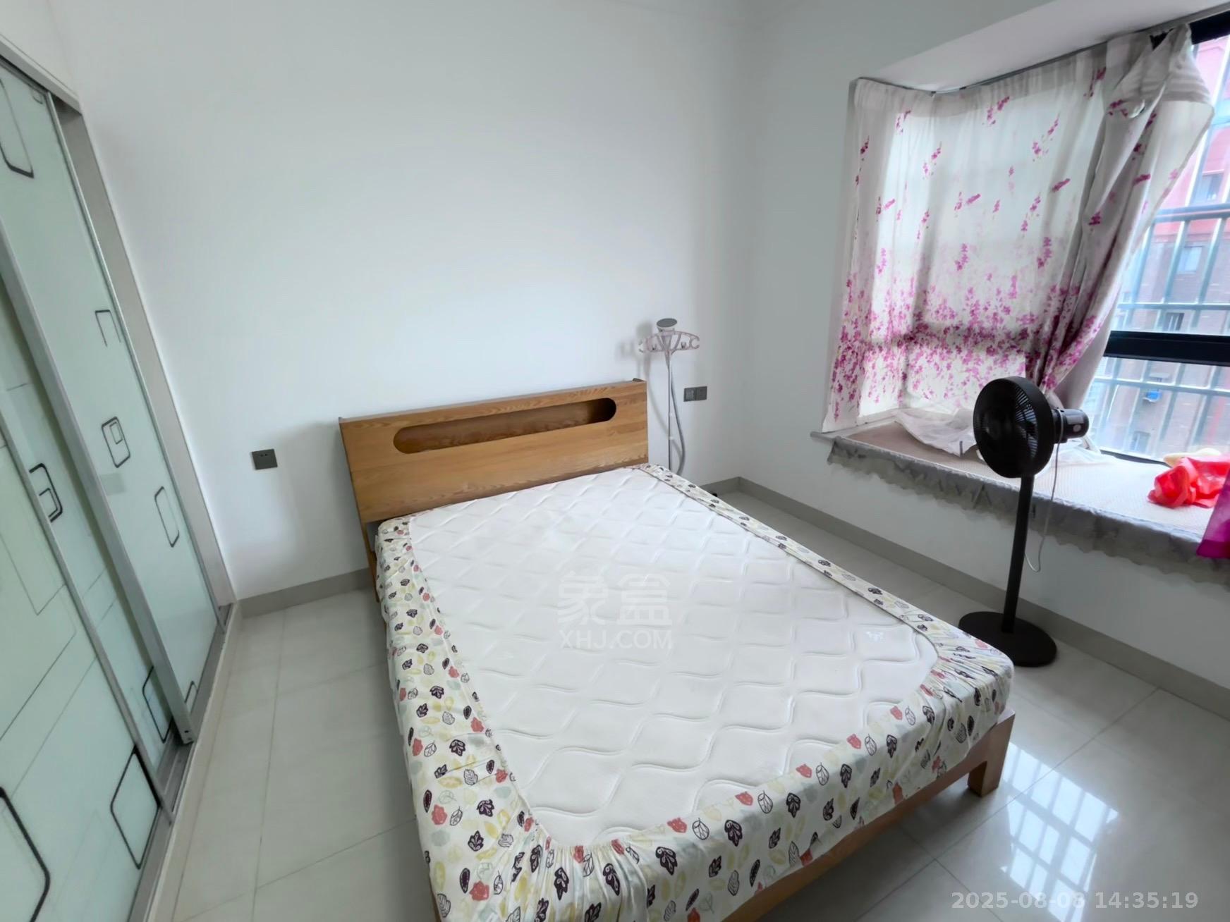 百江花园 2室2厅1卫 1300.00元/月 百江花园 2室2厅1卫 1300.00元/月室内图