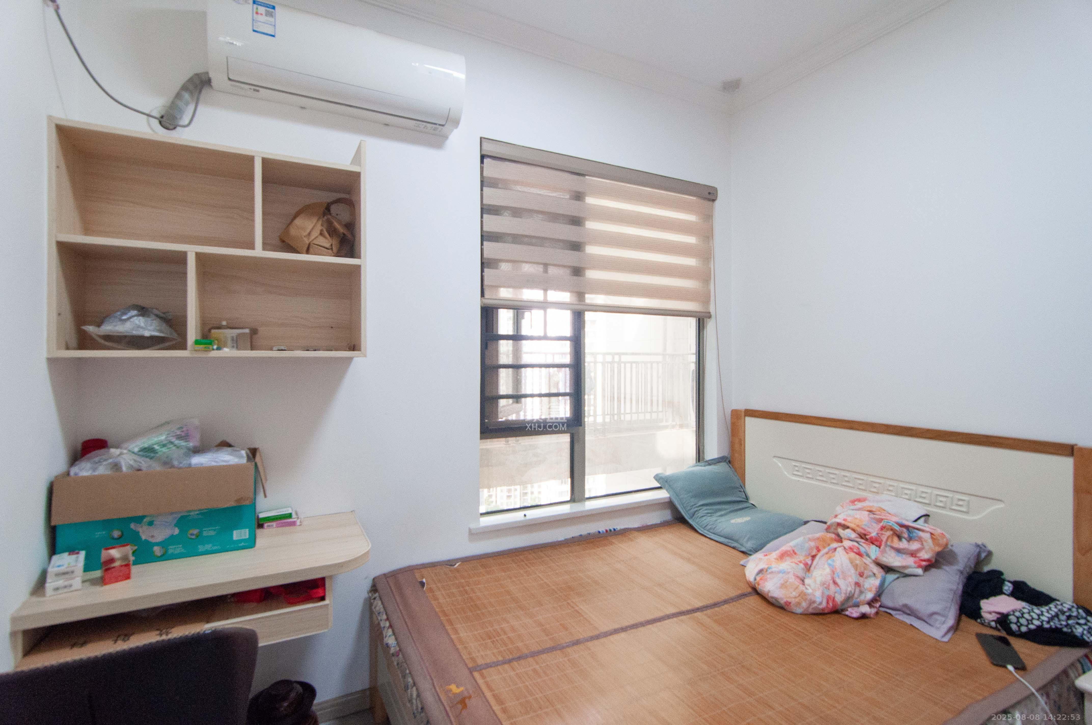 梅溪湖金茂湾  3室2厅2卫    145.0万其他