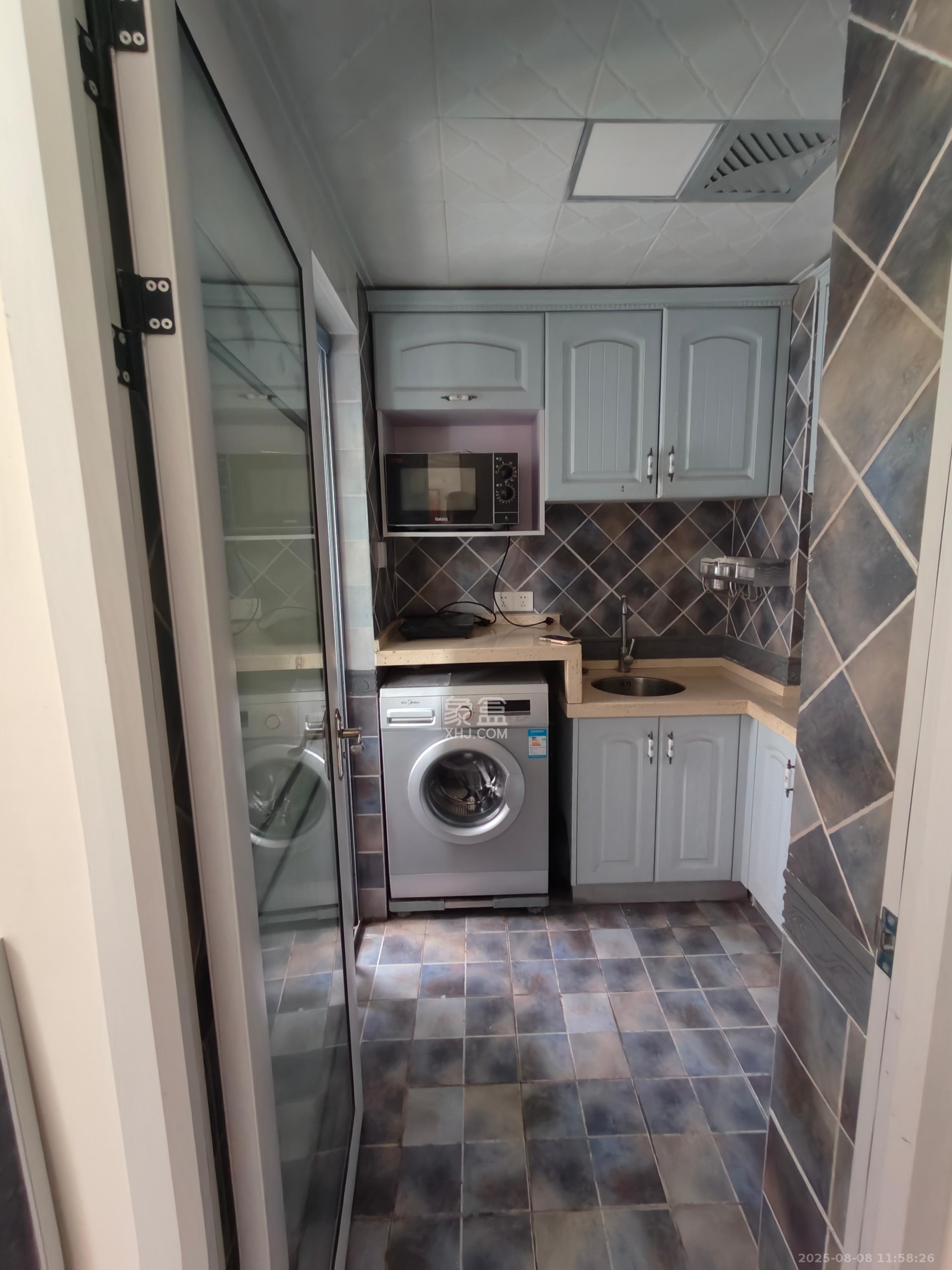 恒基凯旋门一二期 1室1厅1卫 1600.0元/月 恒基凯旋门一二期 1室1厅1卫 1600.0元/月室内图