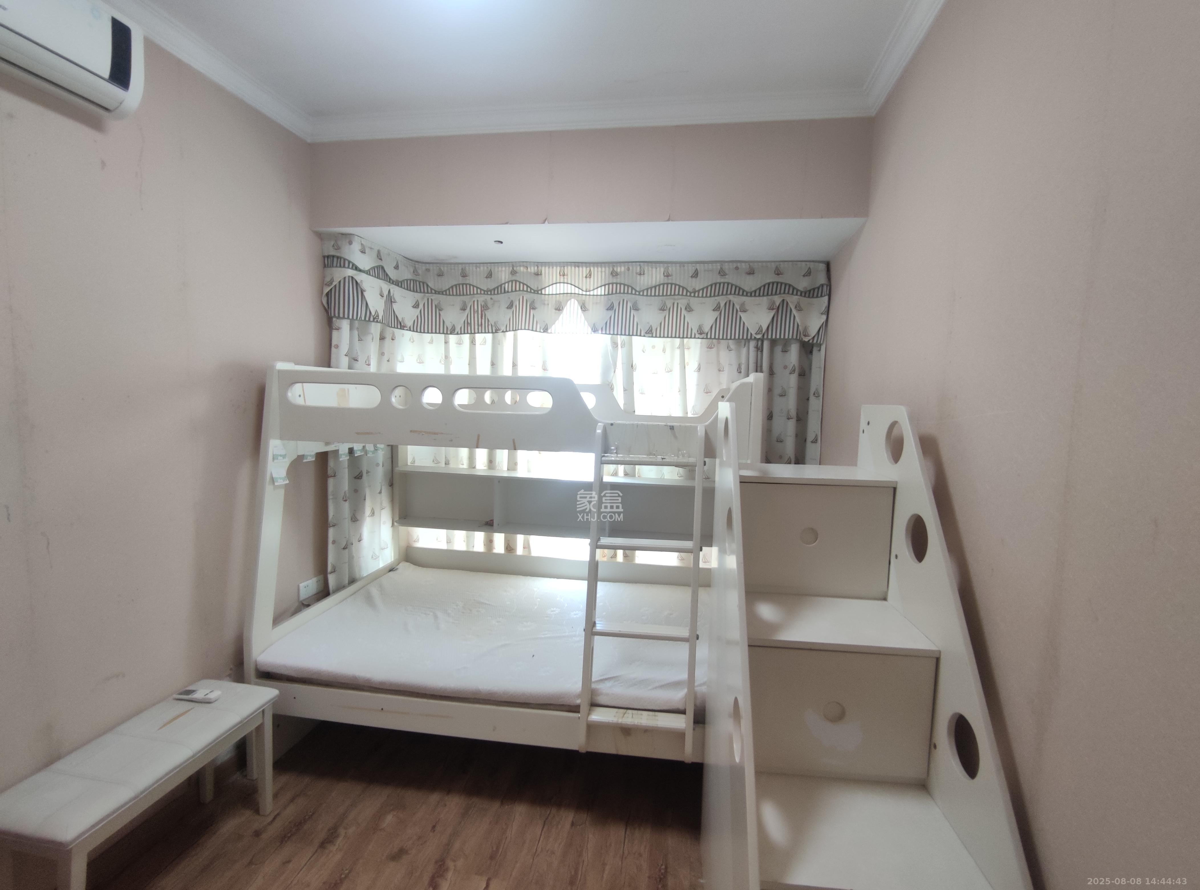 万博汇 2室1厅1卫 2200.0元/月 万博汇 2室1厅1卫 2200.0元/月室内图