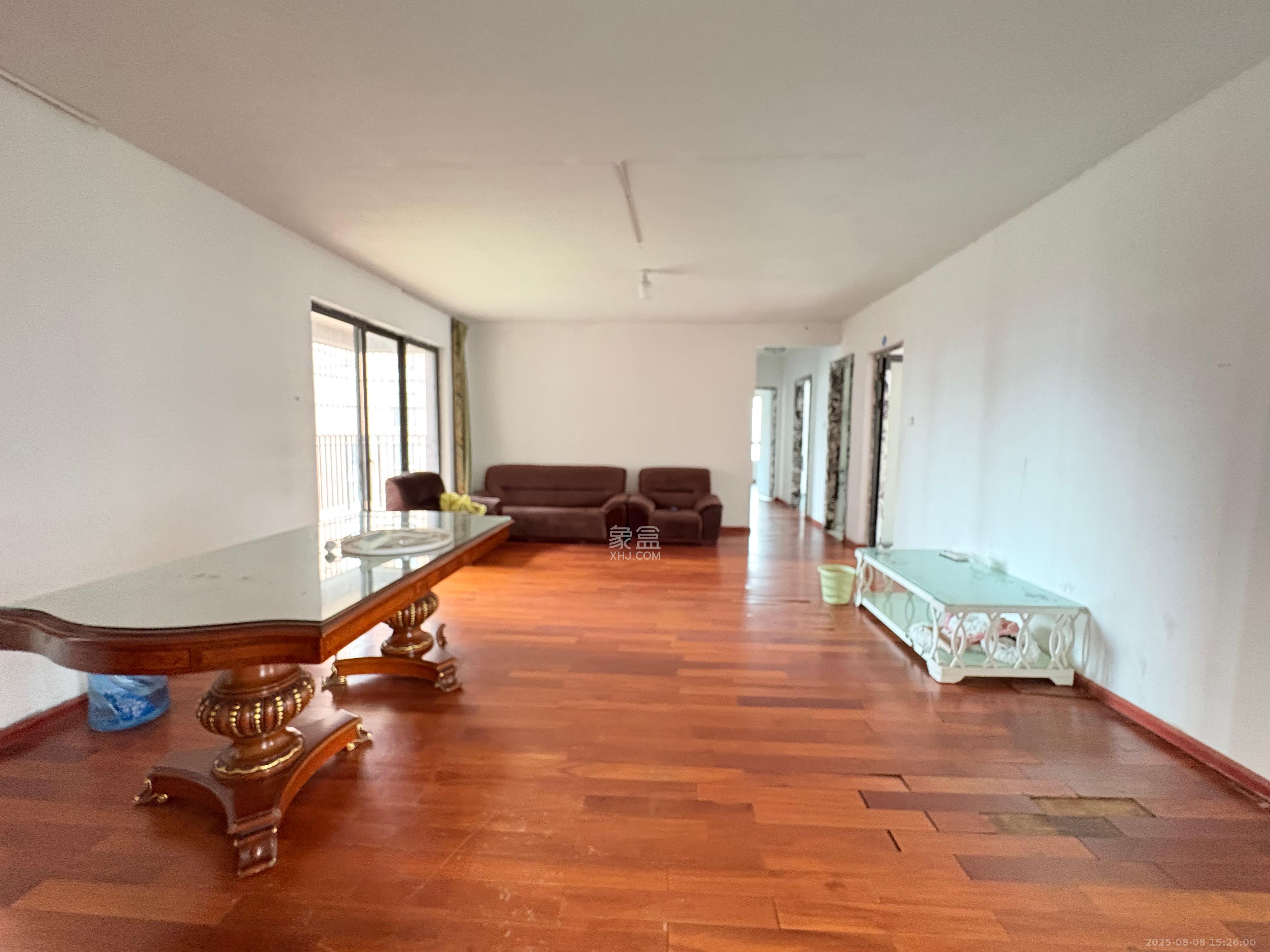 华润凤凰城二期  5室2厅2卫    2200.0元/月 华润凤凰城二期  5室2厅2卫    2200.0元/月