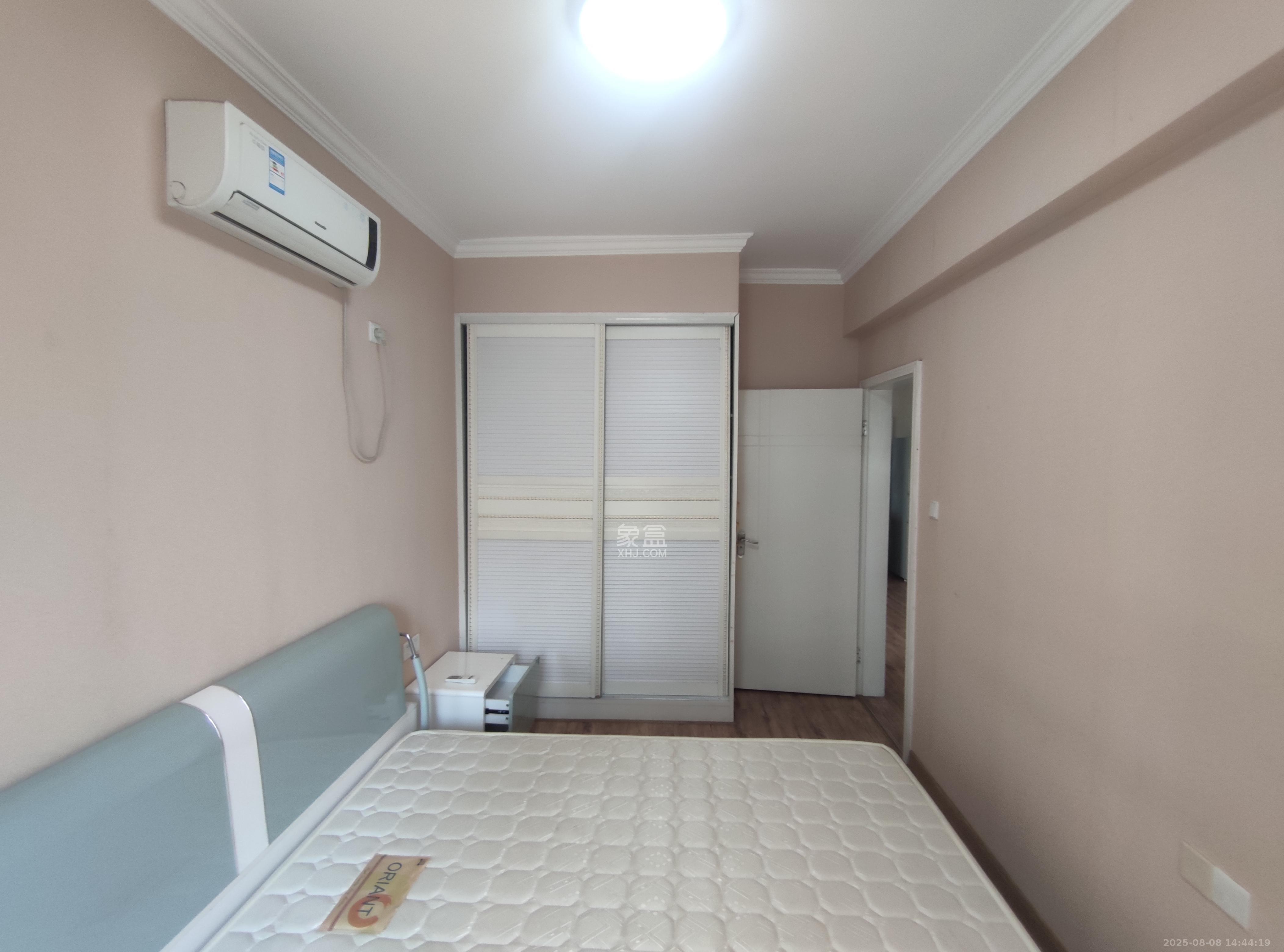 万博汇 2室1厅1卫 2200.0元/月 万博汇 2室1厅1卫 2200.0元/月室内图