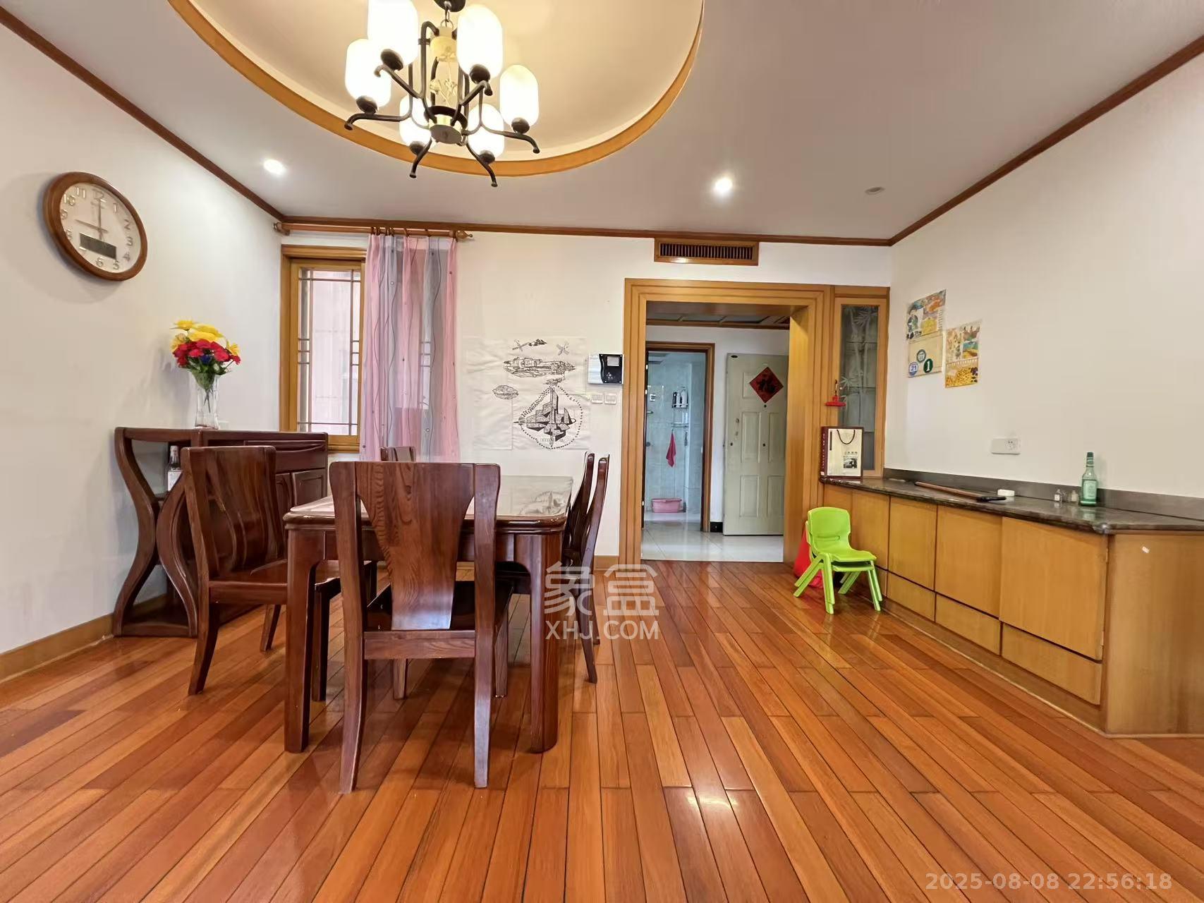 湘农桥社区  3室2厅2卫    4000.0元/月室内图