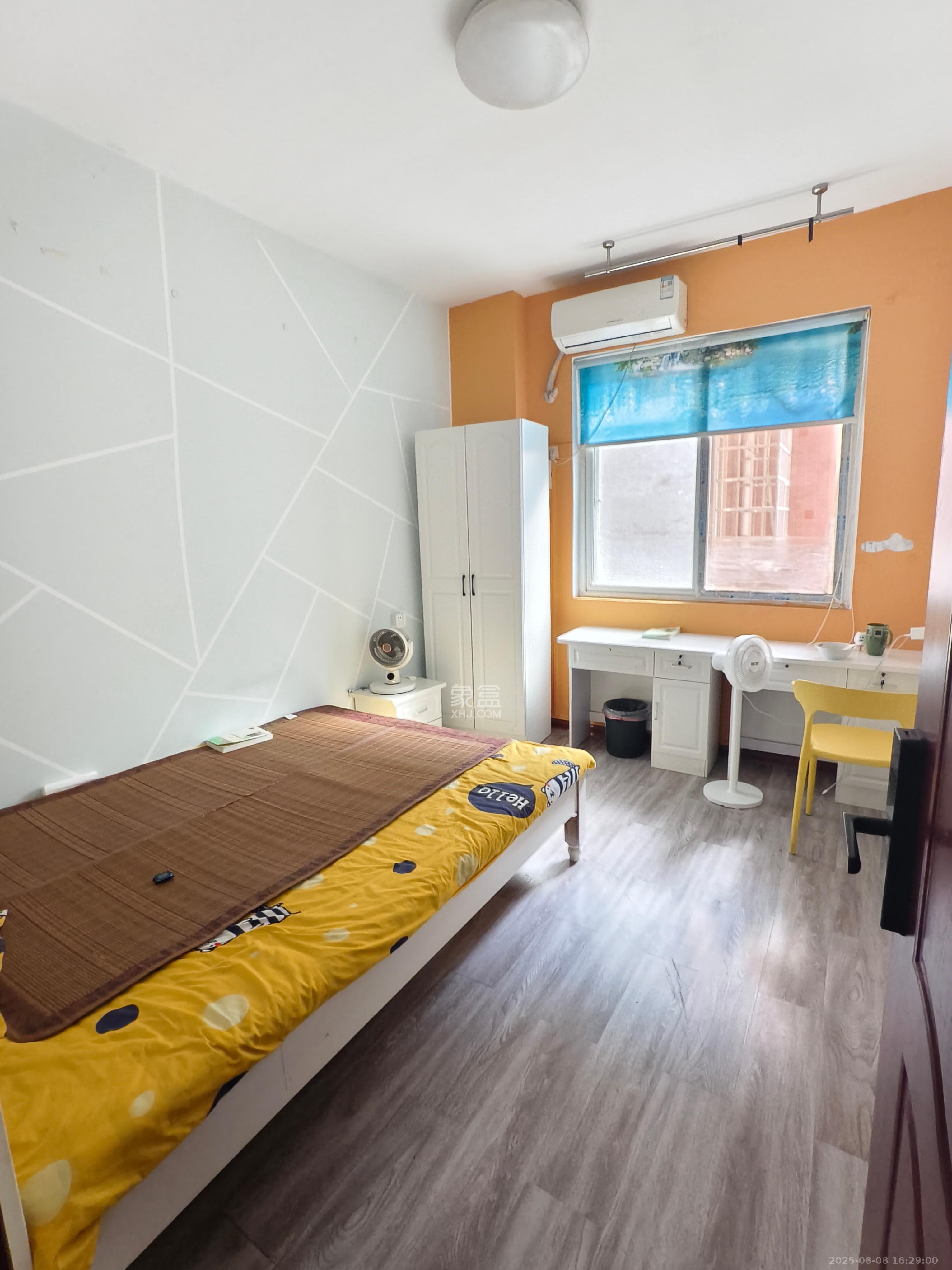 东门尚苑 4室2厅2卫 2200.0元/月 东门尚苑 4室2厅2卫 2200.0元/月室内图