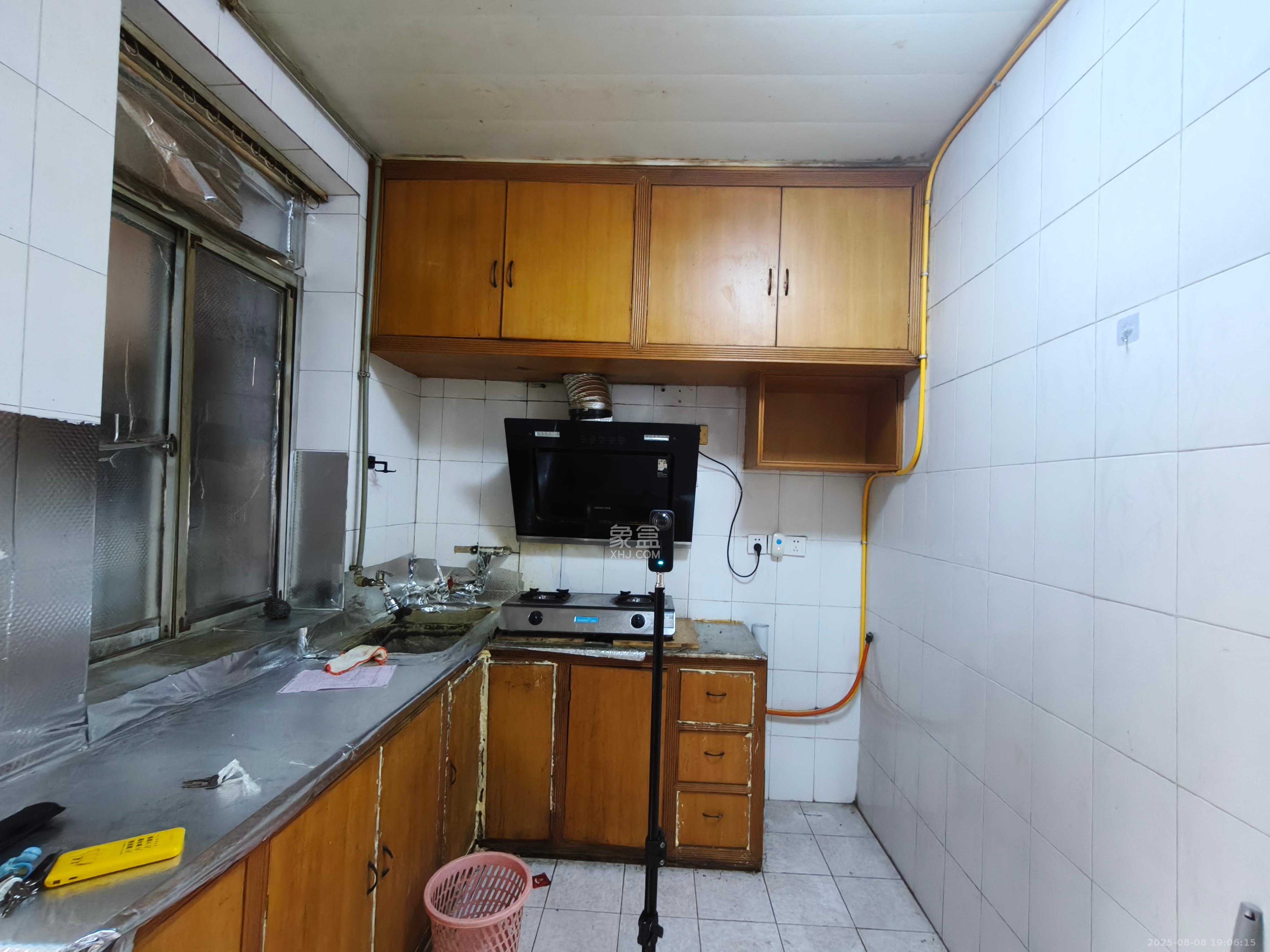 妹子山社区（曙光社区）  1室1厅1卫    1000.0元/月室内图