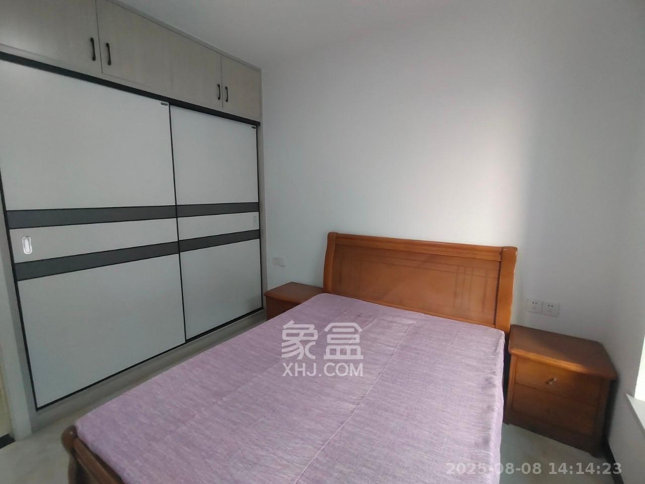 新新花园  2室1厅1卫   2300.00元/月室内图