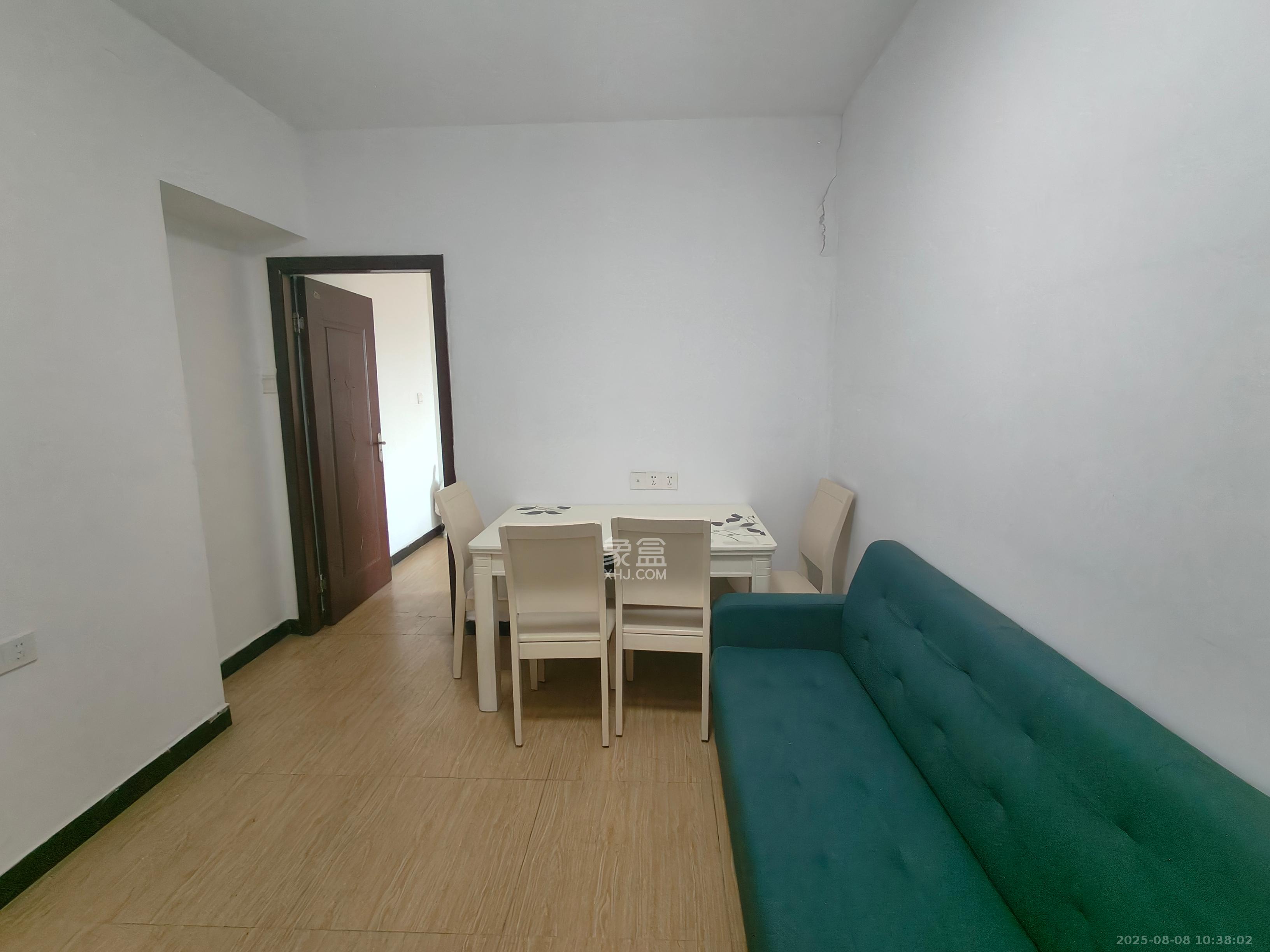 东宜兰园 1室2厅2卫 1400.0元/月 东宜兰园 1室2厅2卫 1400.0元/月室内图