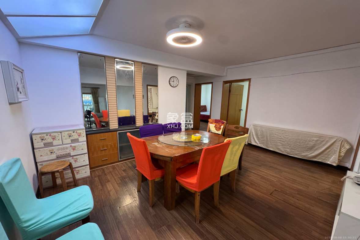 滨江美寓(滨江丽园)  3室2厅2卫    2000.0元/月 滨江美寓(滨江丽园)  3室2厅2卫    2000.0元/月室内图