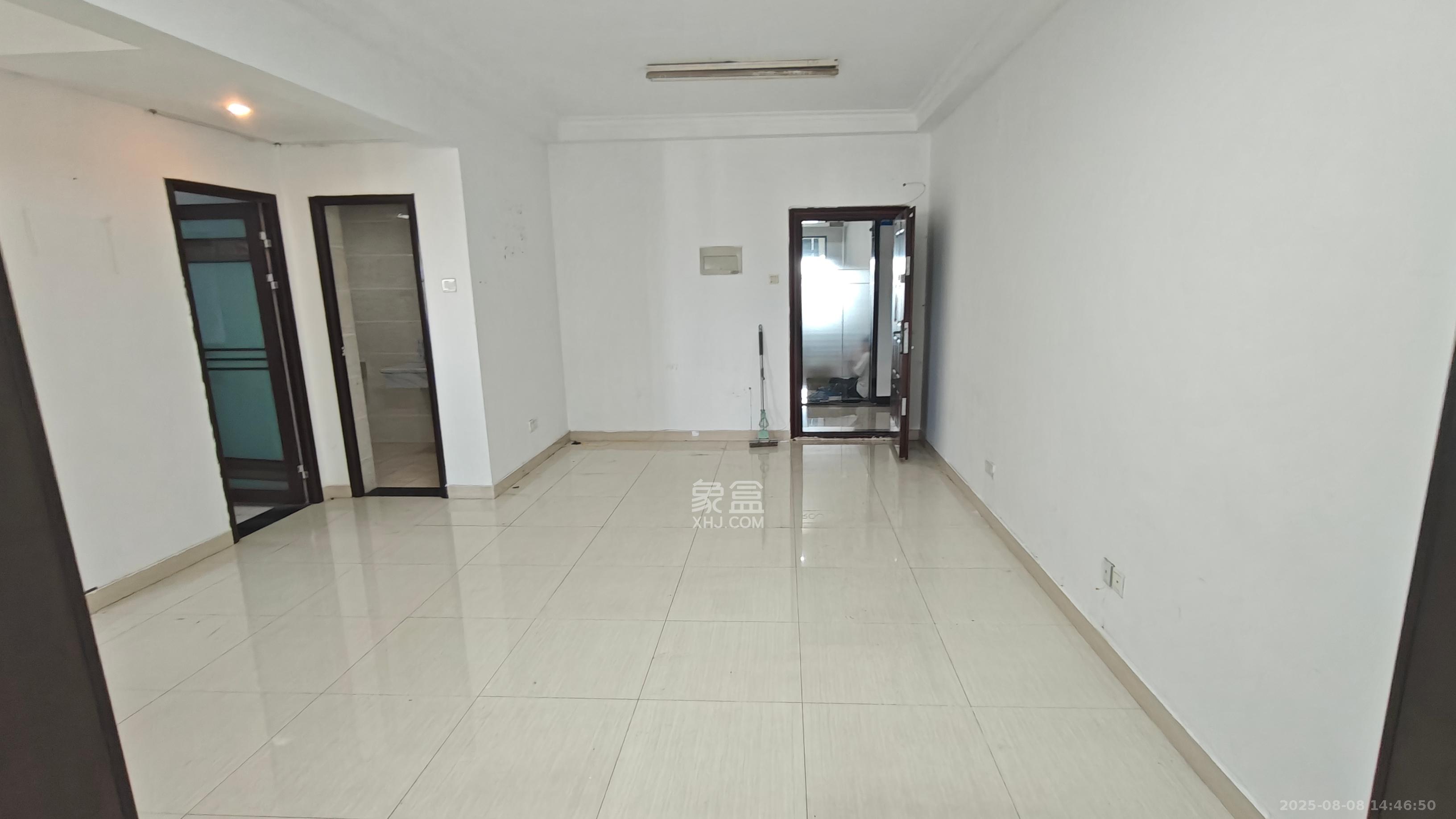 鑫远杰座 1室1厅1卫 2200.0元/月 鑫远杰座 1室1厅1卫 2200.0元/月室内图