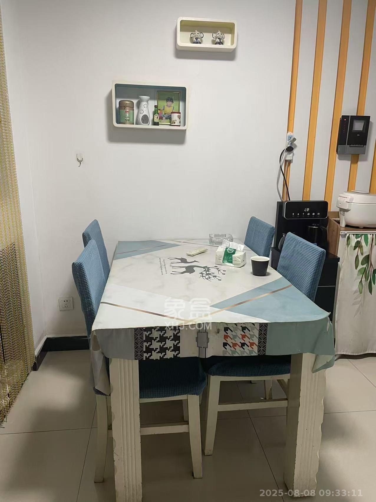 金土地第一湾 3室2厅1卫 2200.0元/月 金土地第一湾 3室2厅1卫 2200.0元/月室内图