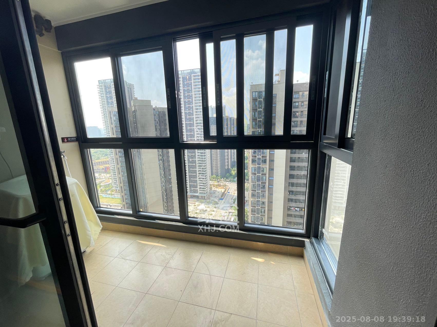 万科魅力之城 1室0厅0卫 2100.0元/月 万科魅力之城 1室0厅0卫 2100.0元/月室内图