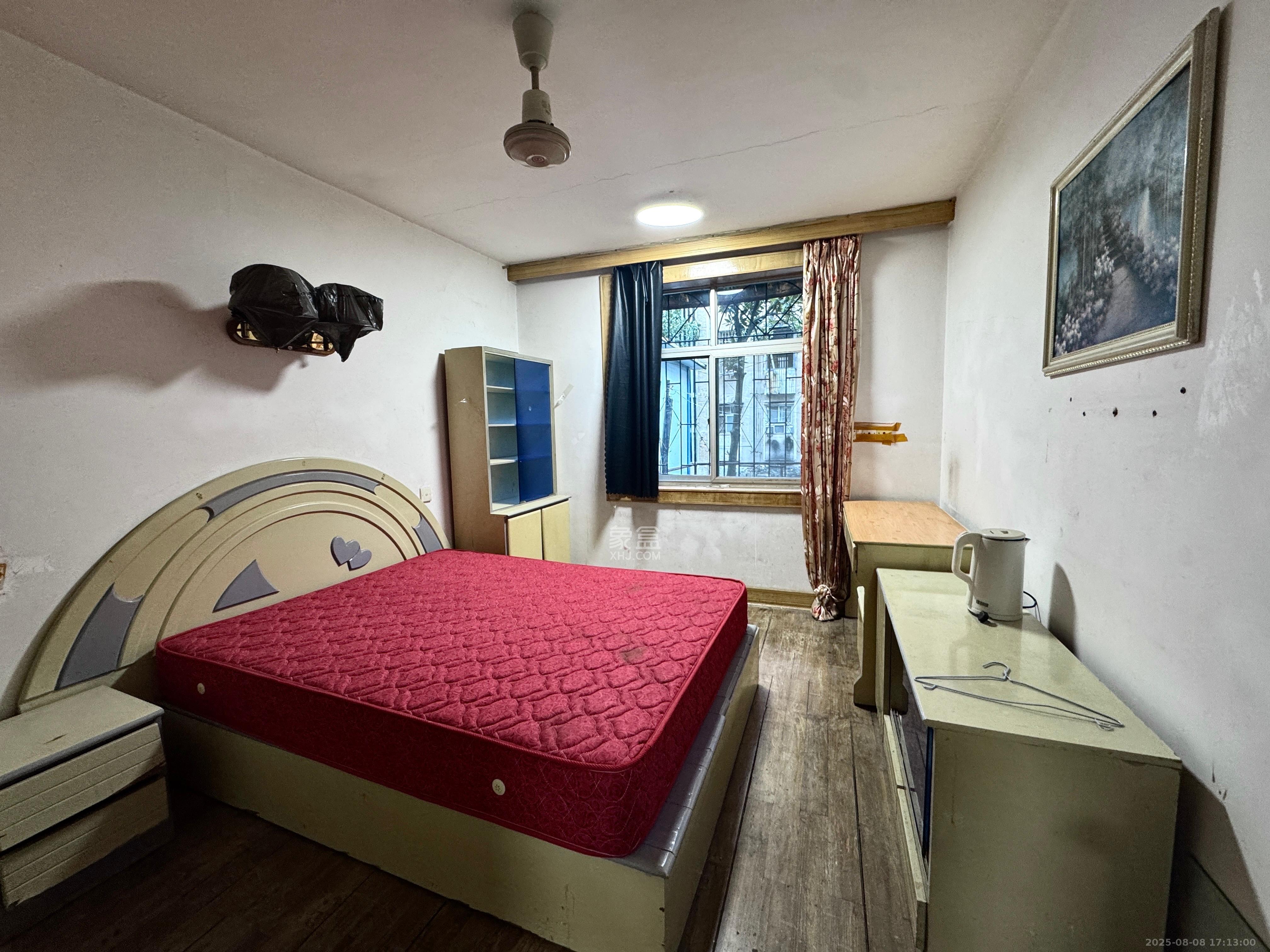 友谊路电视机厂宿舍 2室2厅1卫 1300.00元/月 友谊路电视机厂宿舍 2室2厅1卫 1300.00元/月室内图