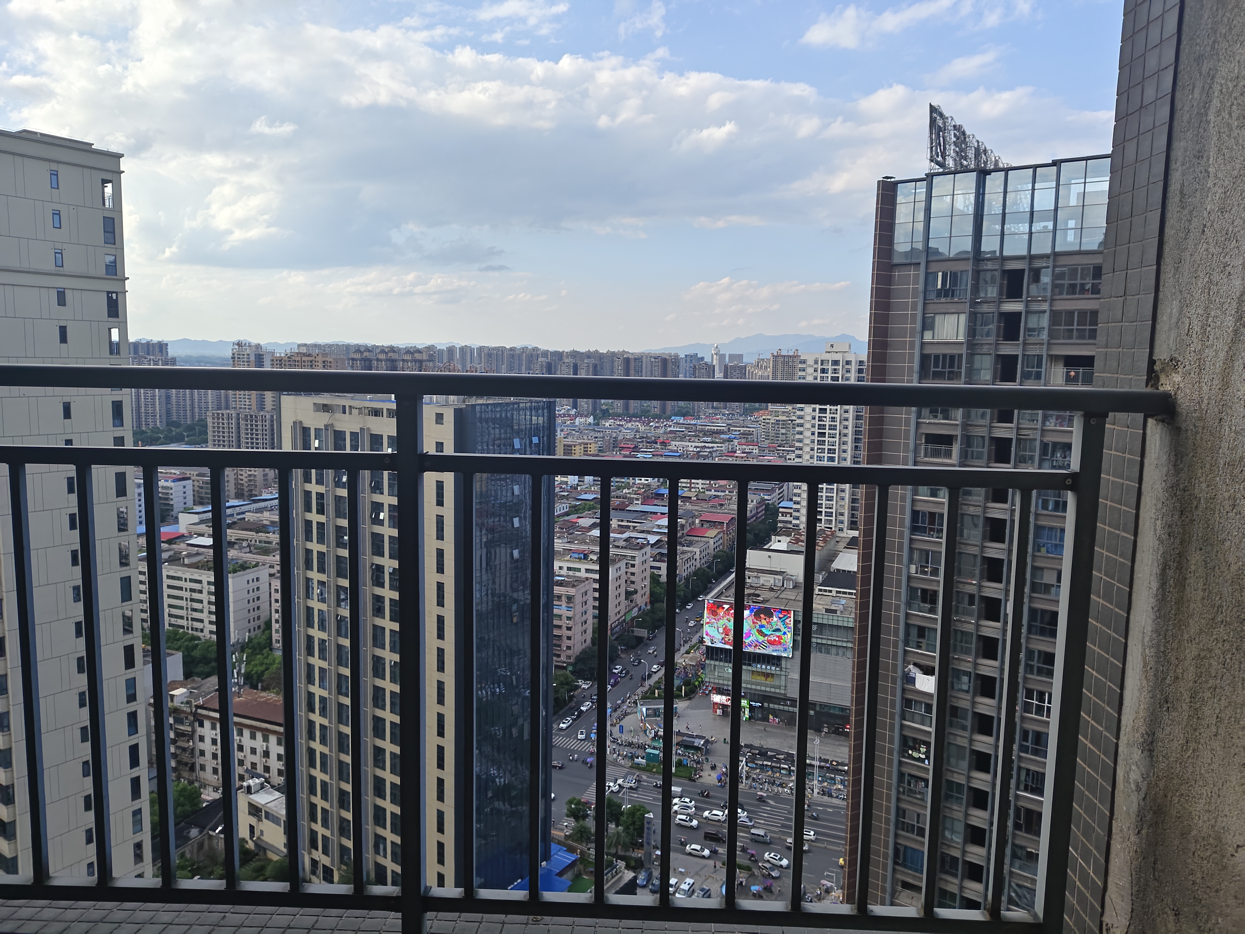金钟大雁城  1室2厅1卫   100.00万户型图