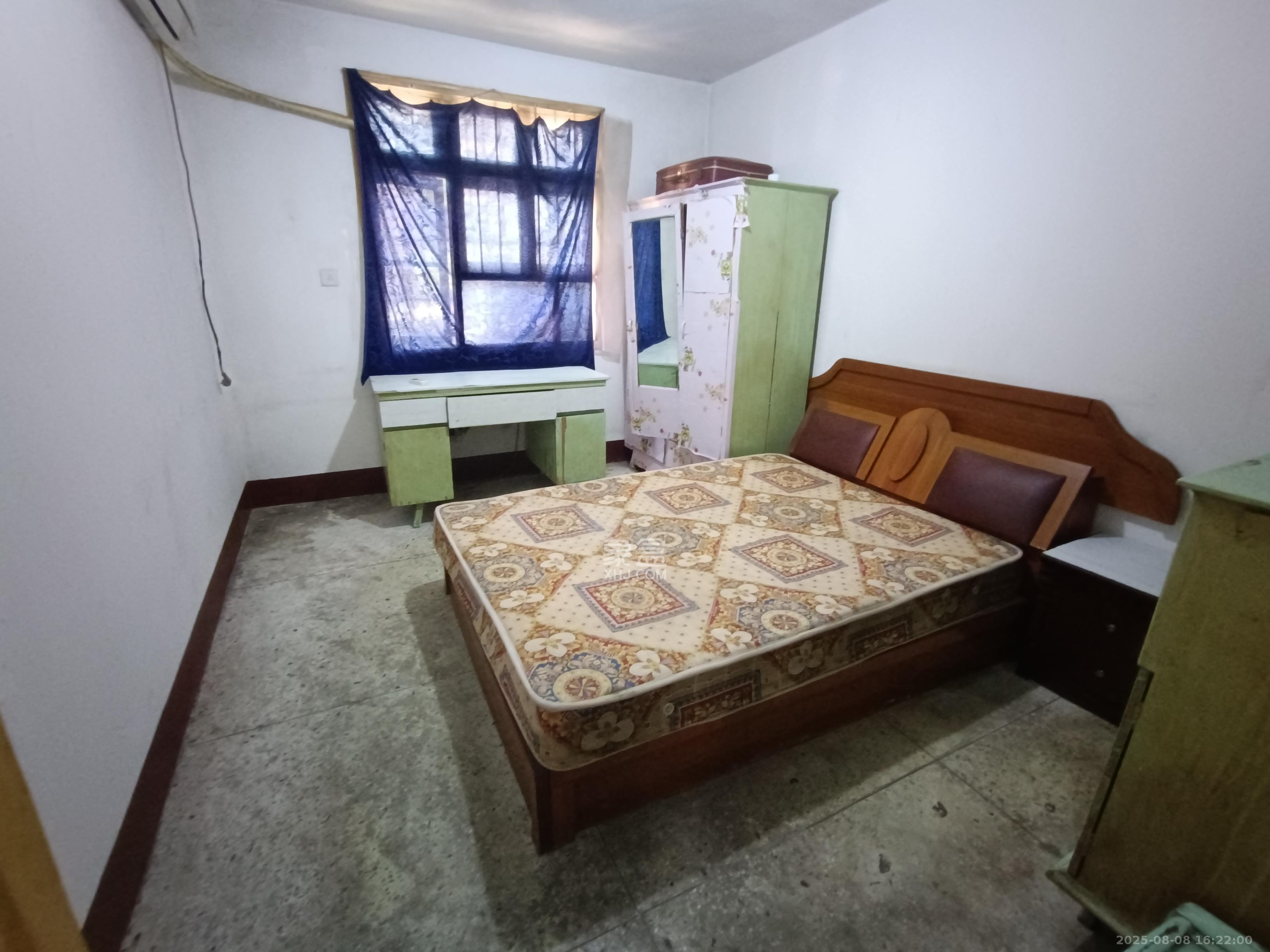 钟馗庙小区 2室1厅1卫 1500.0元/月 钟馗庙小区 2室1厅1卫 1500.0元/月室内图