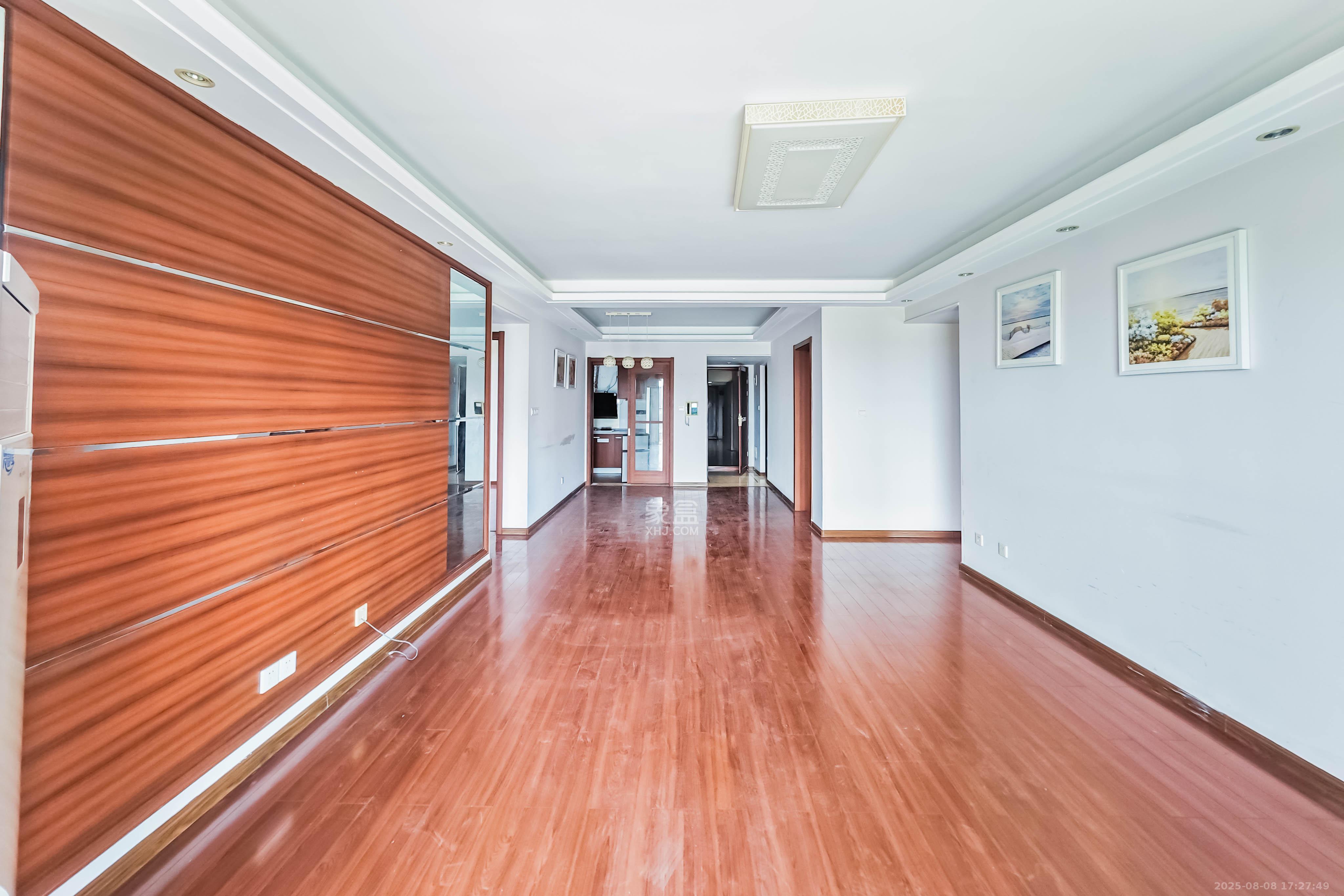 万科金域华府一期  4室2厅2卫    138.0万 万科金域华府一期  4室2厅2卫    138.0万