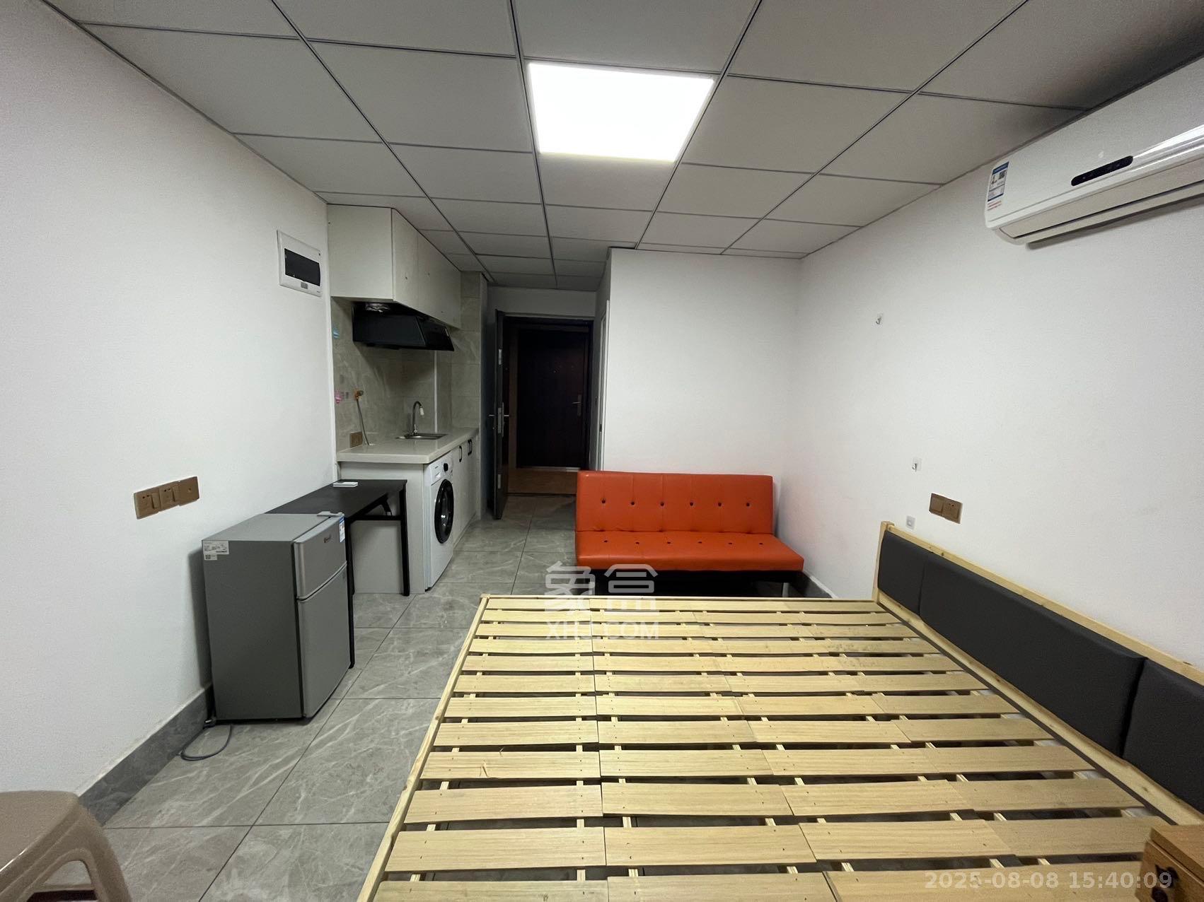 龙湖湘江星座（祺鑫星座公寓）  1室0厅0卫    1300.0元/月室内图