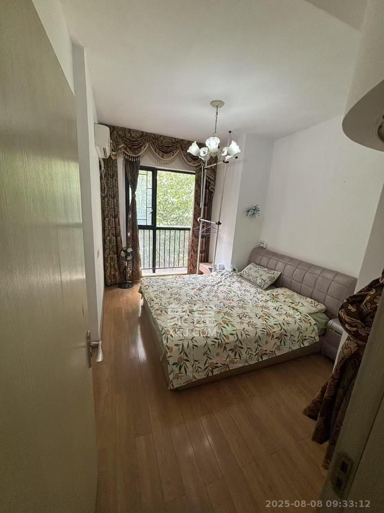 金土地第一湾 3室2厅1卫 2200.0元/月 金土地第一湾 3室2厅1卫 2200.0元/月室内图