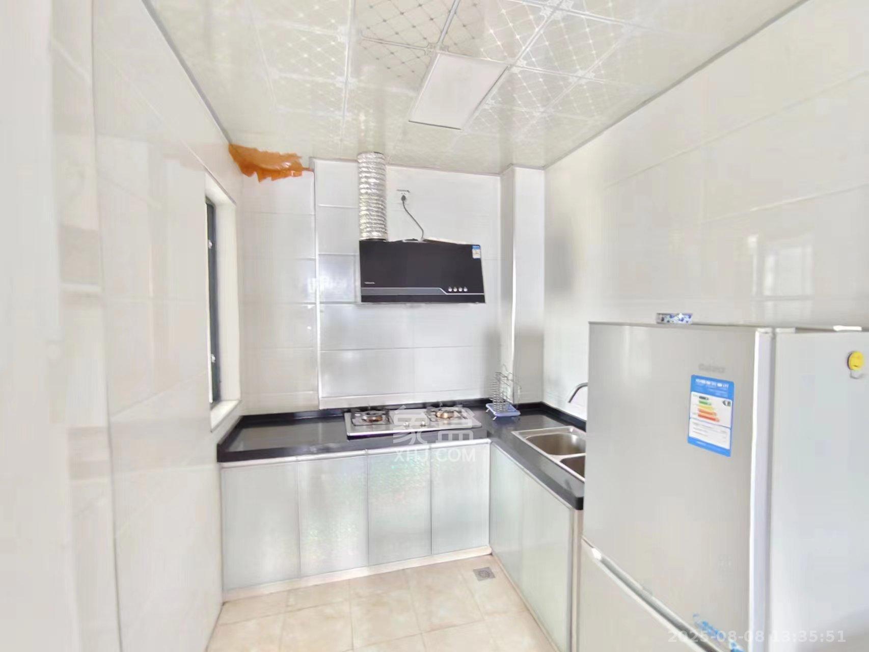 长房时代城 3室2厅1卫 2000.0元/月 长房时代城 3室2厅1卫 2000.0元/月室内图