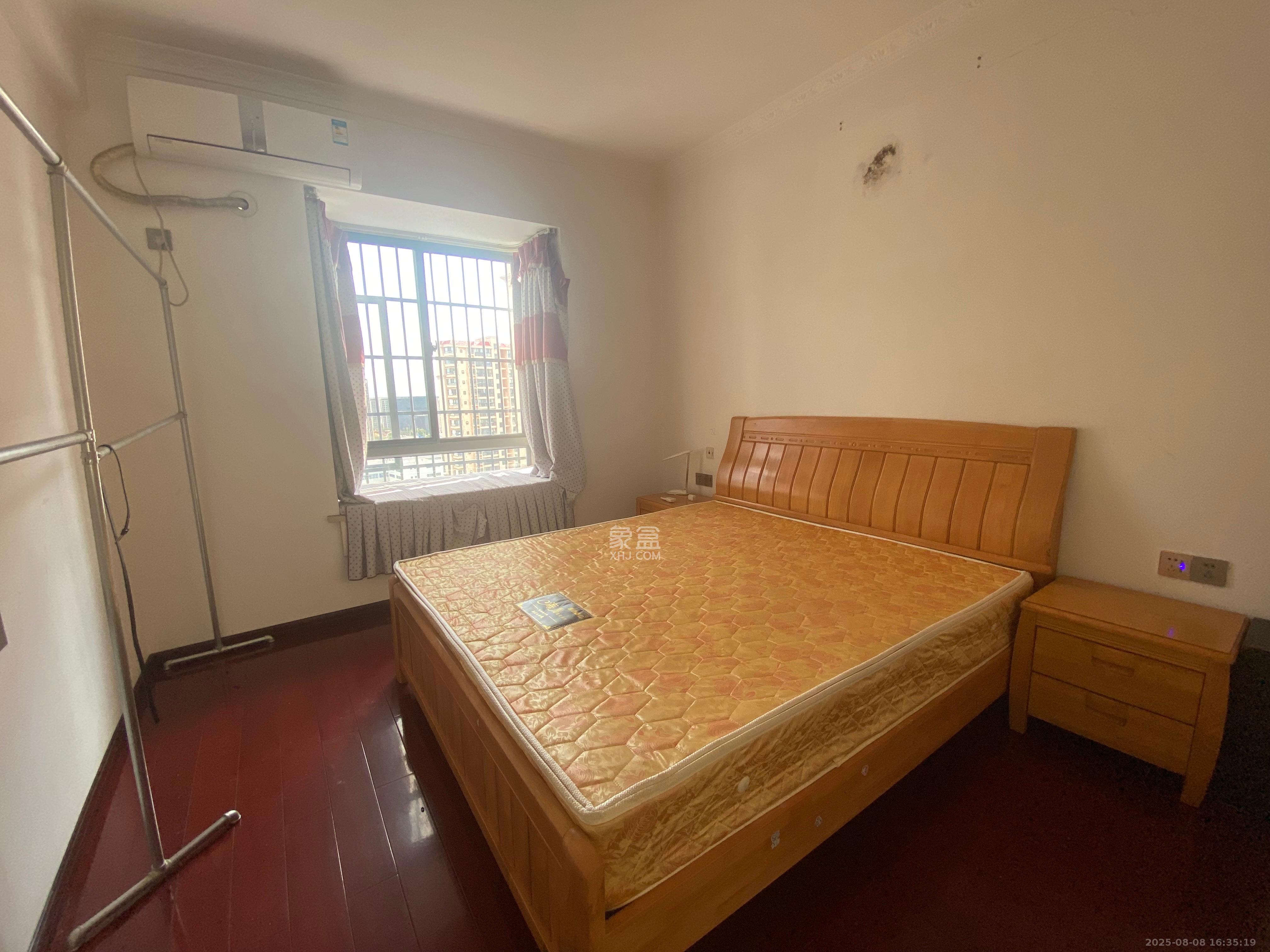 鑫远湘府逸园  3室1厅1卫    2100.0元/月 鑫远湘府逸园  3室1厅1卫    2100.0元/月室内图