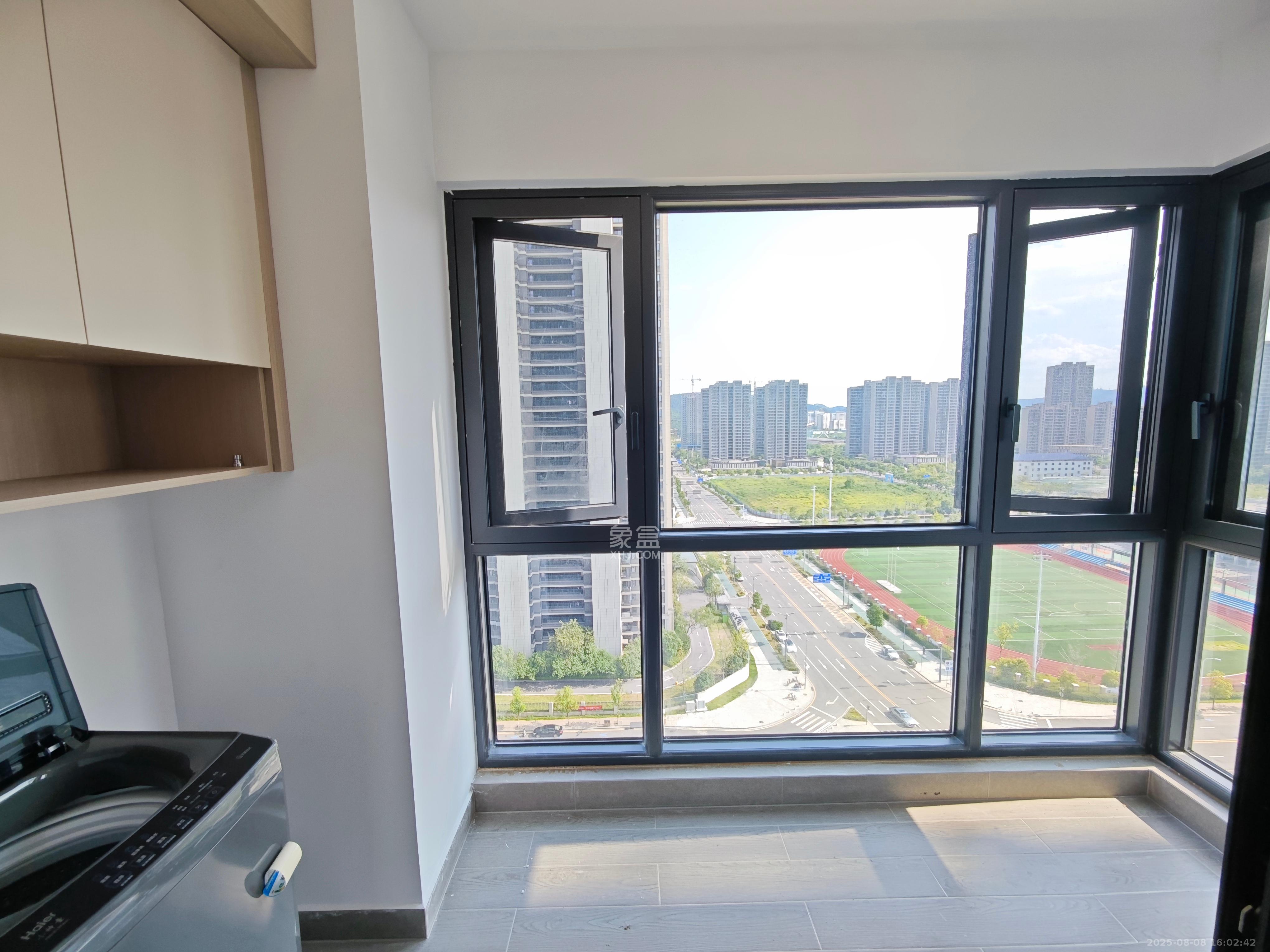 中海麓山境北区 3室2厅2卫 3190.0元/月 中海麓山境北区 3室2厅2卫 3190.0元/月室内图