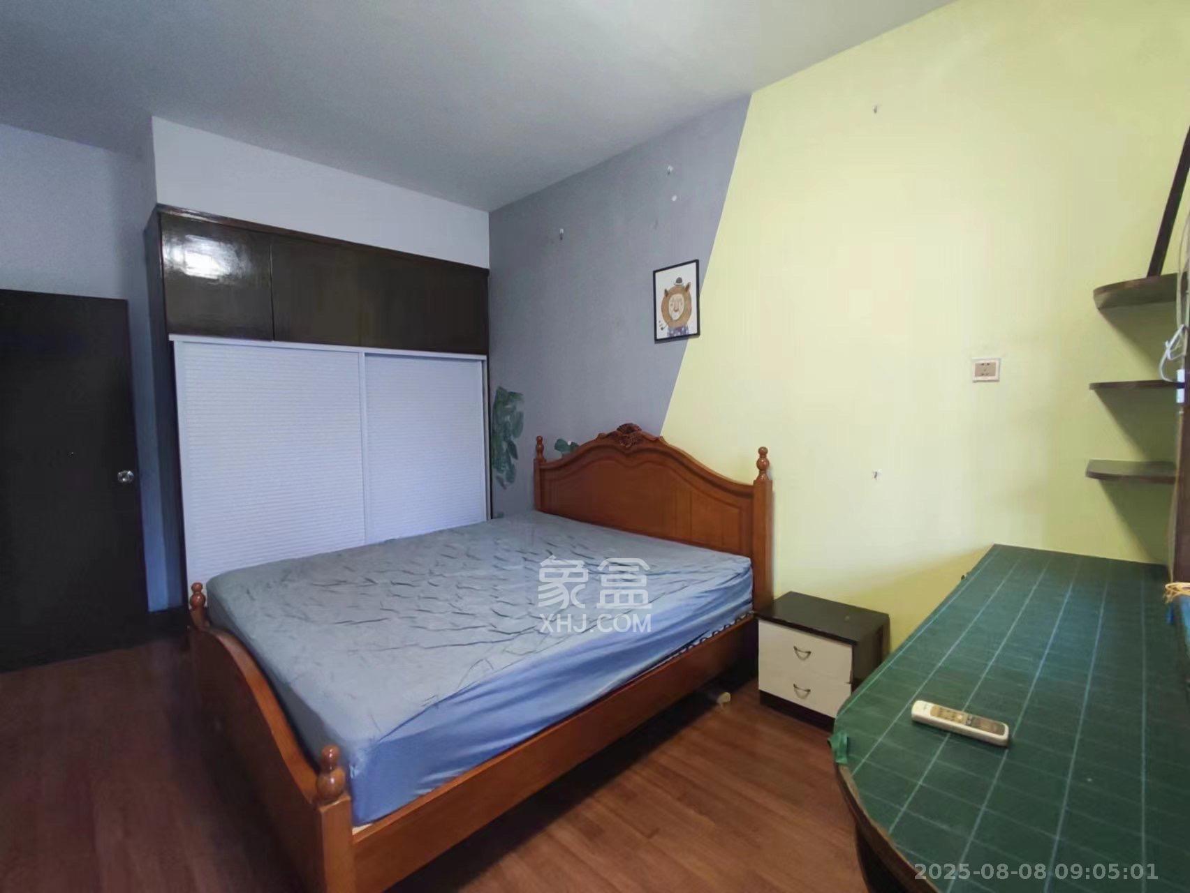 三泰街新富城 4室2厅1卫 3500.0元/月 三泰街新富城 4室2厅1卫 3500.0元/月室内图