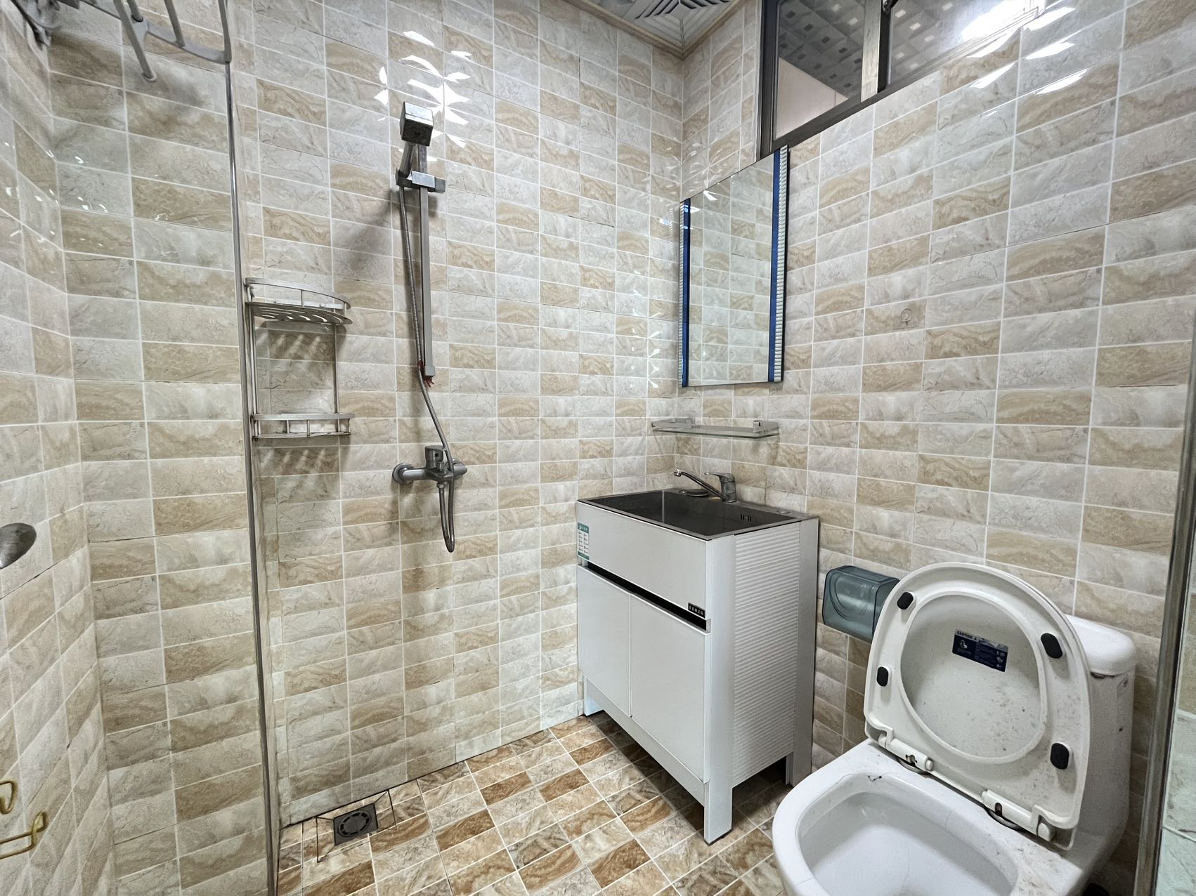 南海花园 1室0厅0卫 68.0万 南海花园 1室0厅0卫 68.0万室内图