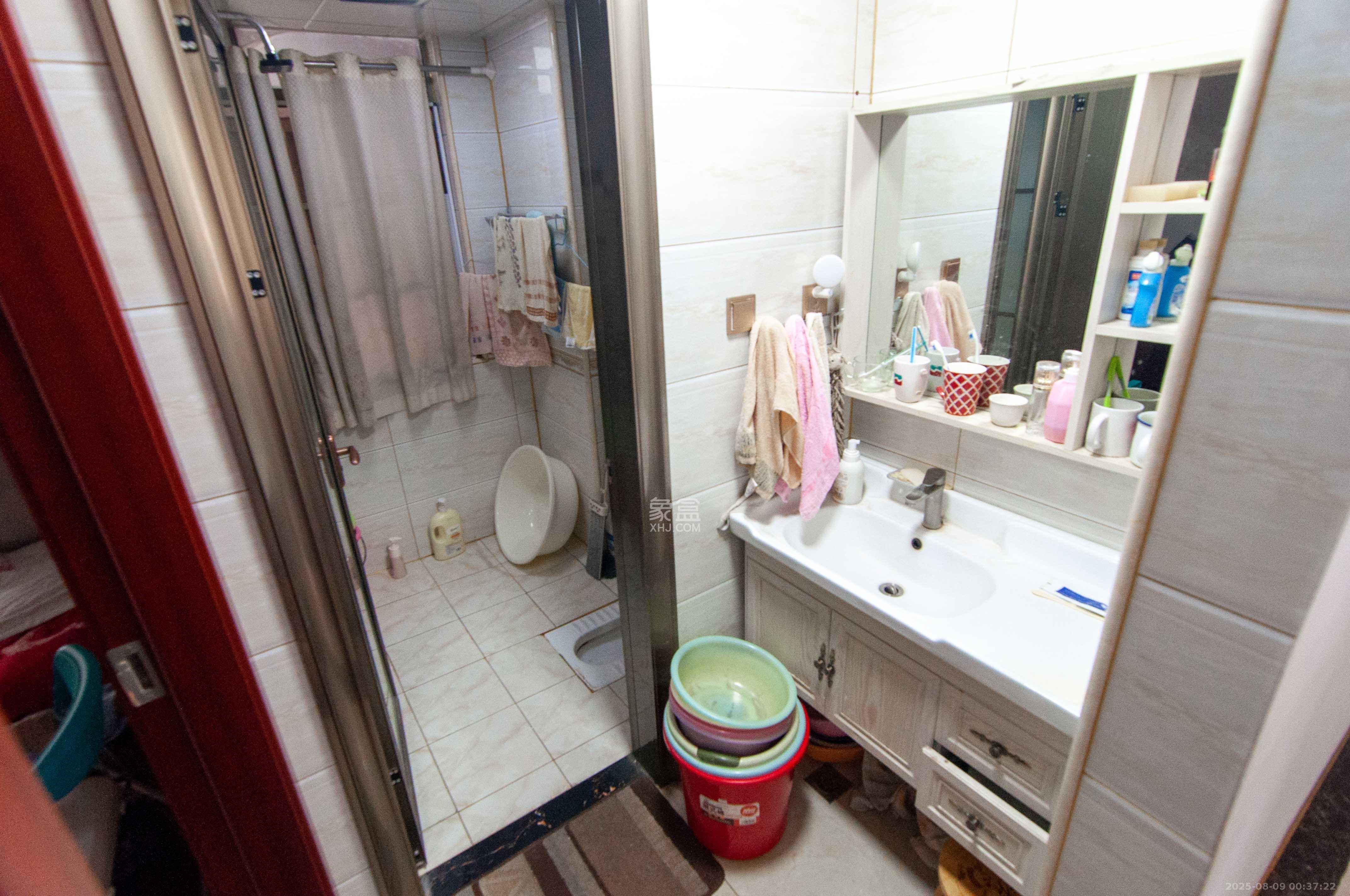 梅溪湖金茂悦(金悦雅苑)  3室2厅1卫    116.0万 梅溪湖金茂悦(金悦雅苑)  3室2厅1卫    116.0万卫生间