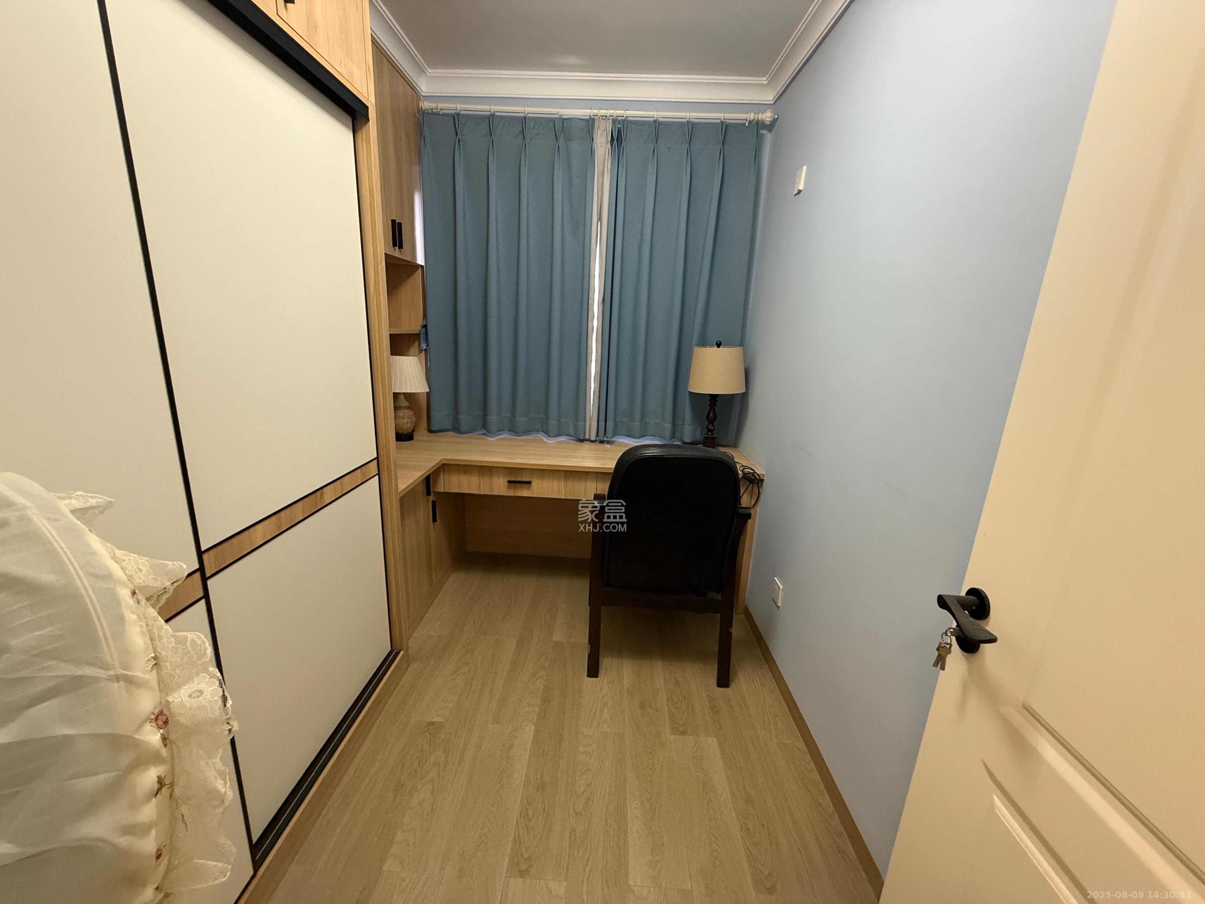 谷山乐园三期  3室2厅1卫    2250.0元/月 谷山乐园三期  3室2厅1卫    2250.0元/月室内图