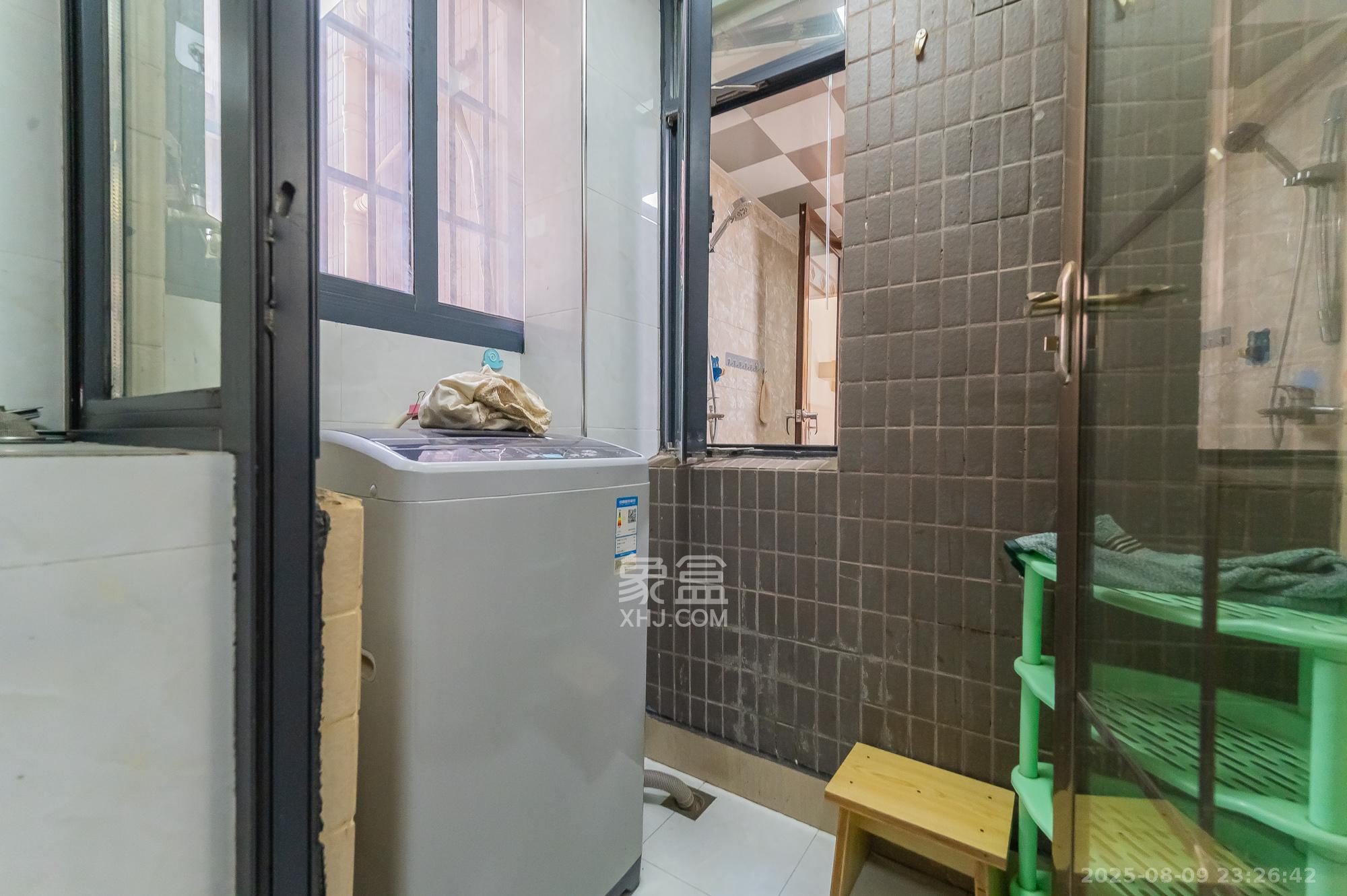 蓝山郡 2室1厅1卫 52.5万 蓝山郡 2室1厅1卫 52.5万厨房