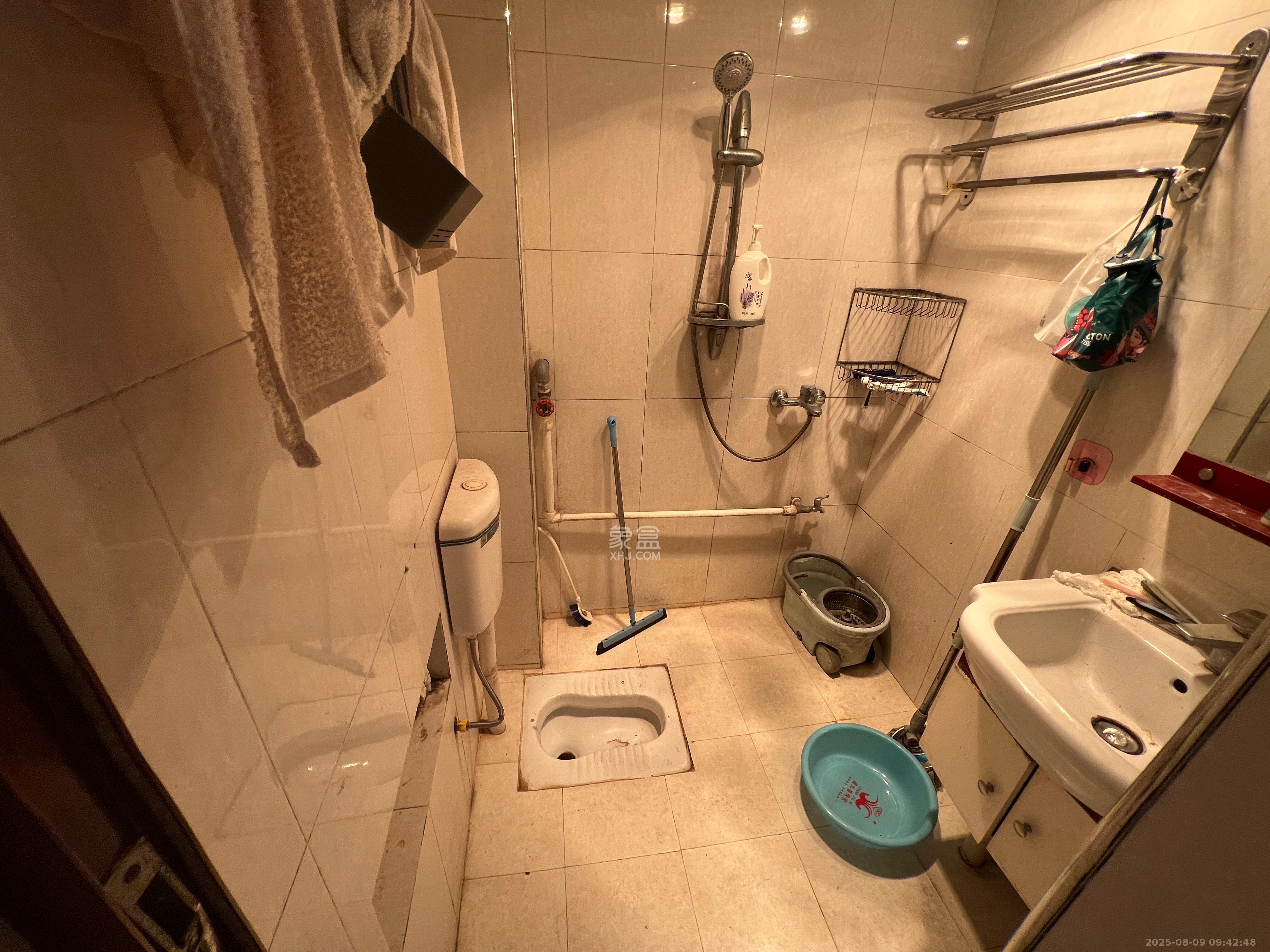 湖南石油化学工业局小区(侯家塘化工厅) 3室1厅1卫 1600.0元/月 湖南石油化学工业局小区(侯家塘化工厅) 3室1厅1卫 1600.0元/月室内图