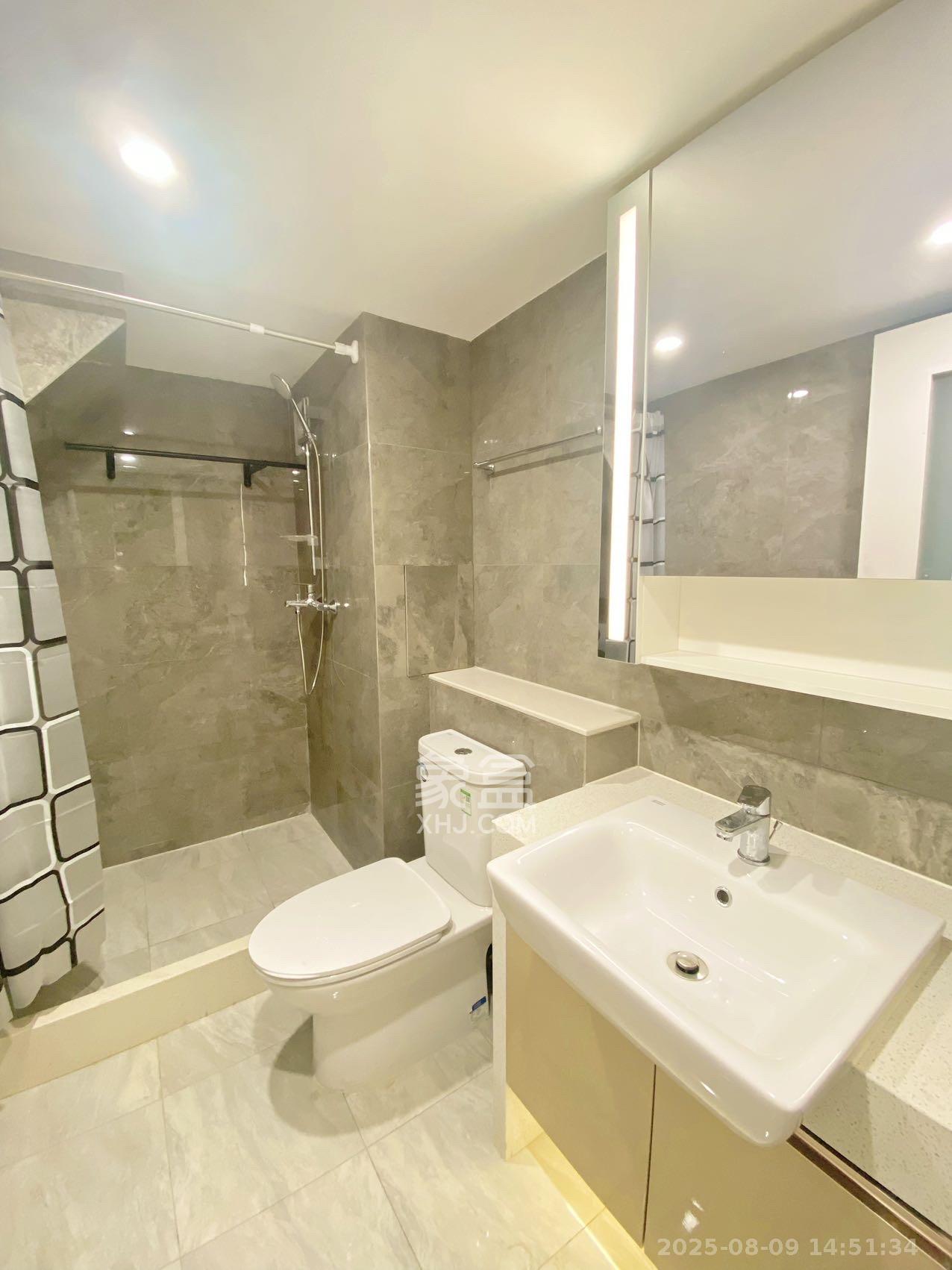 华远华时代  2室2厅1卫    3200.0元/月室内图