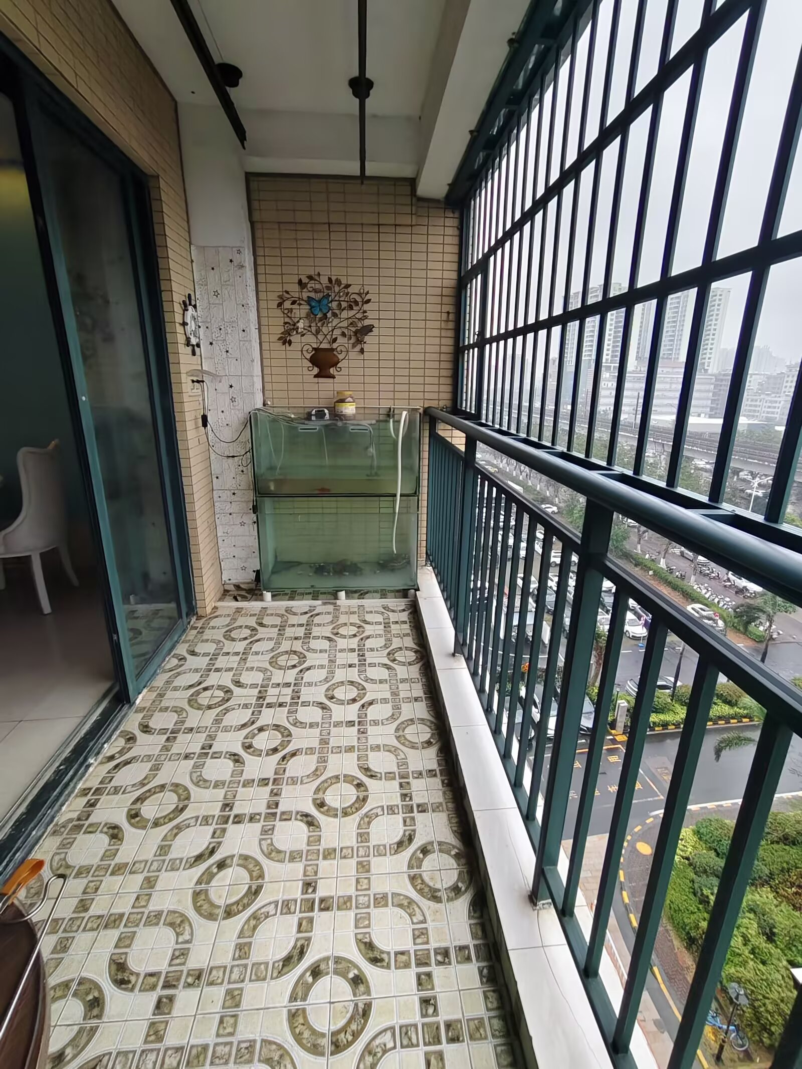 南海幸福城  4室2厅2卫   2800.00元/月室内图
