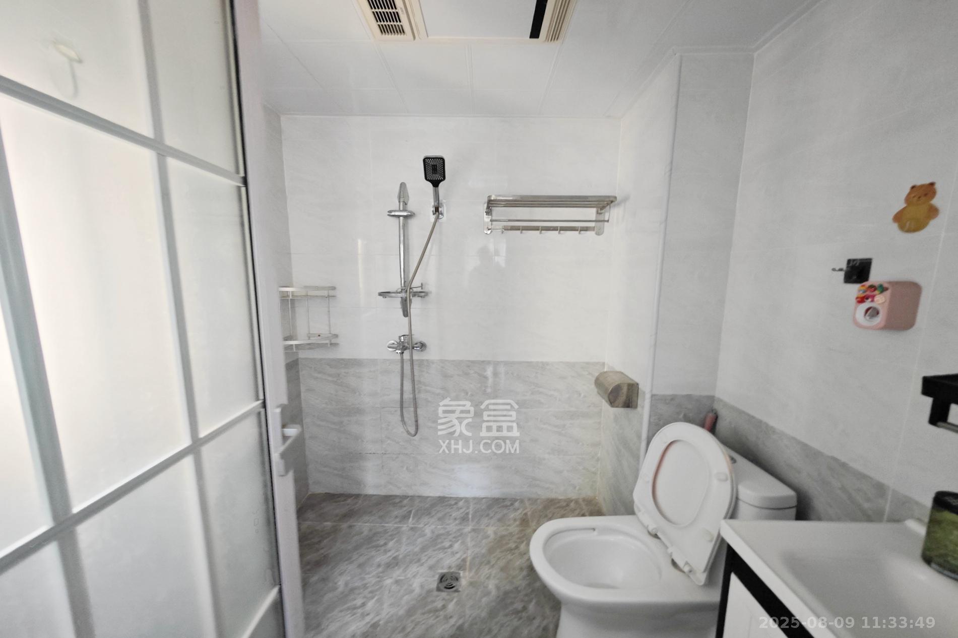 保利大都汇四期 5室2厅2卫 167.0万 保利大都汇四期 5室2厅2卫 167.0万其他