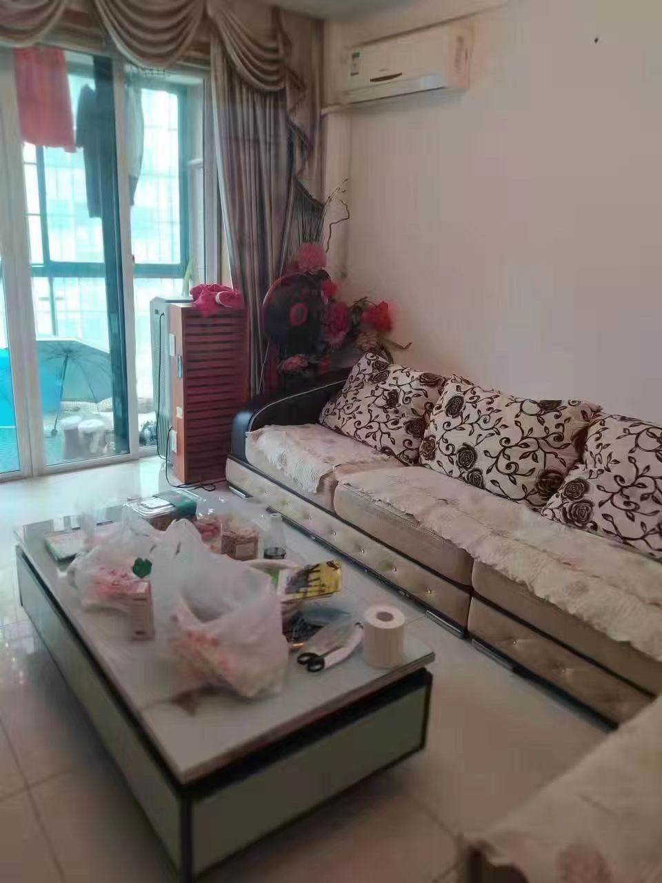 冠都现代城(冠都幸福彼岸) 3室2厅1卫 1600.0元/月 冠都现代城(冠都幸福彼岸) 3室2厅1卫 1600.0元/月室内图