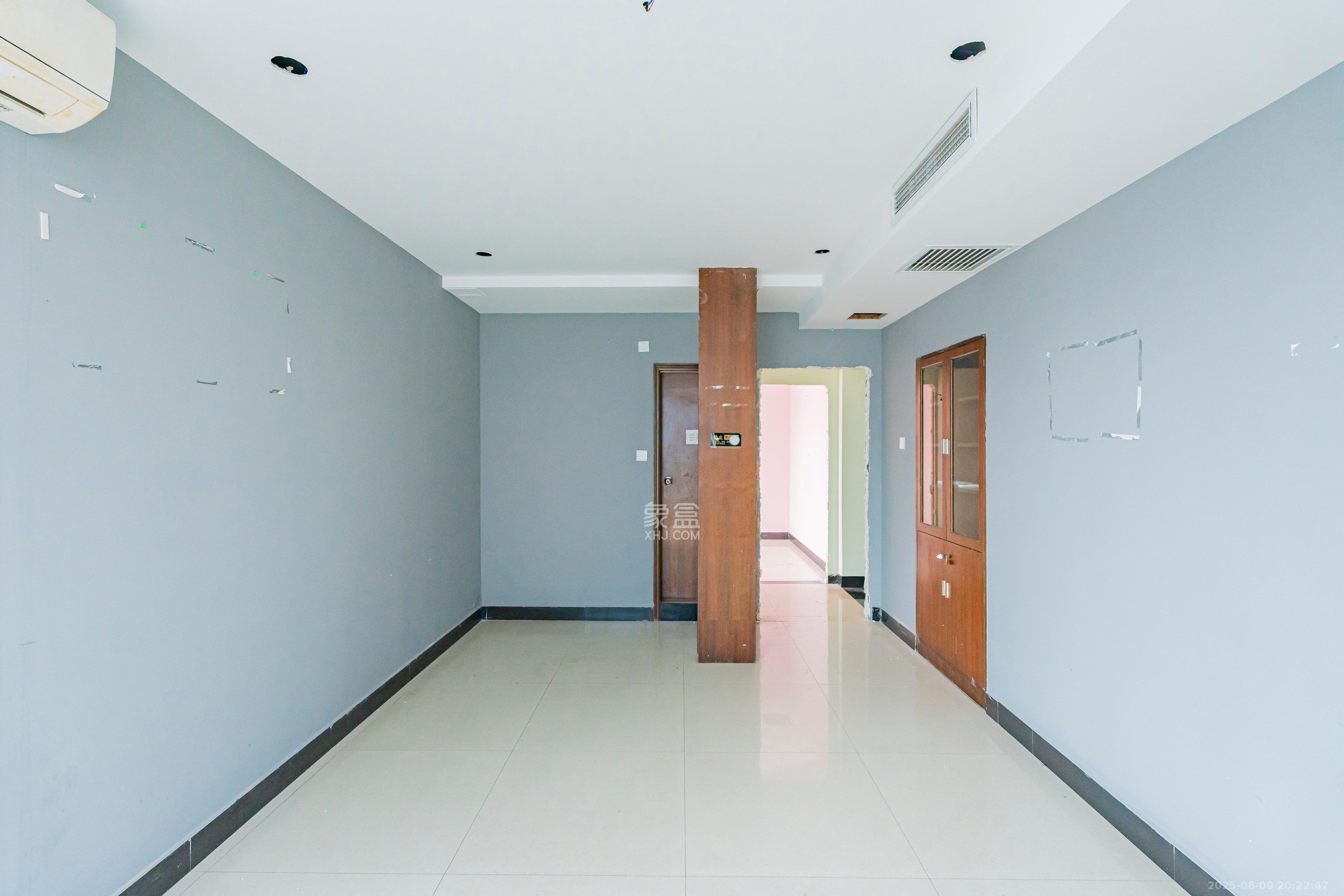 湖南财富中心  3室2厅2卫    135.0万 湖南财富中心  3室2厅2卫    135.0万卧室