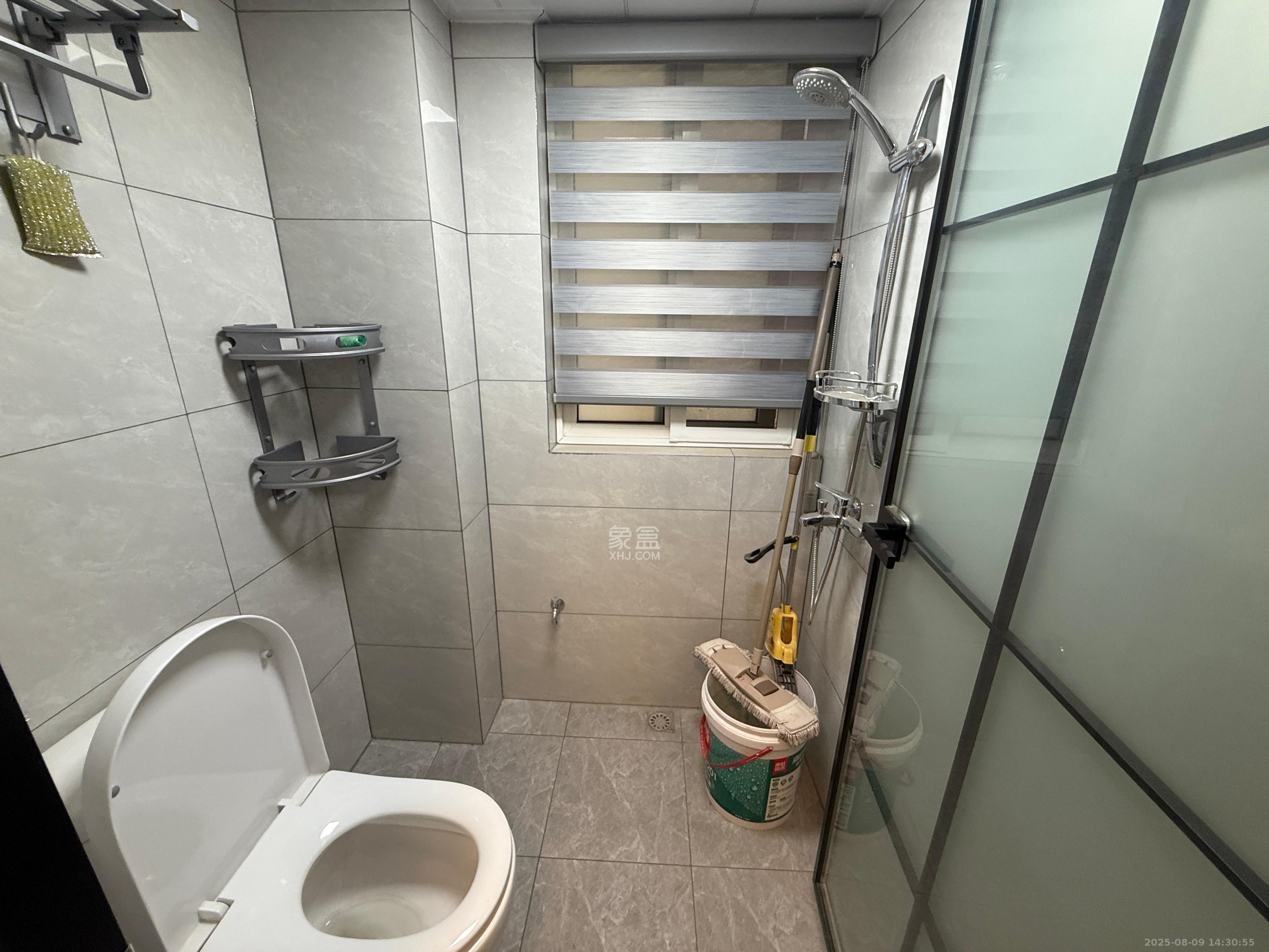 谷山乐园三期  3室2厅1卫    2250.0元/月 谷山乐园三期  3室2厅1卫    2250.0元/月室内图