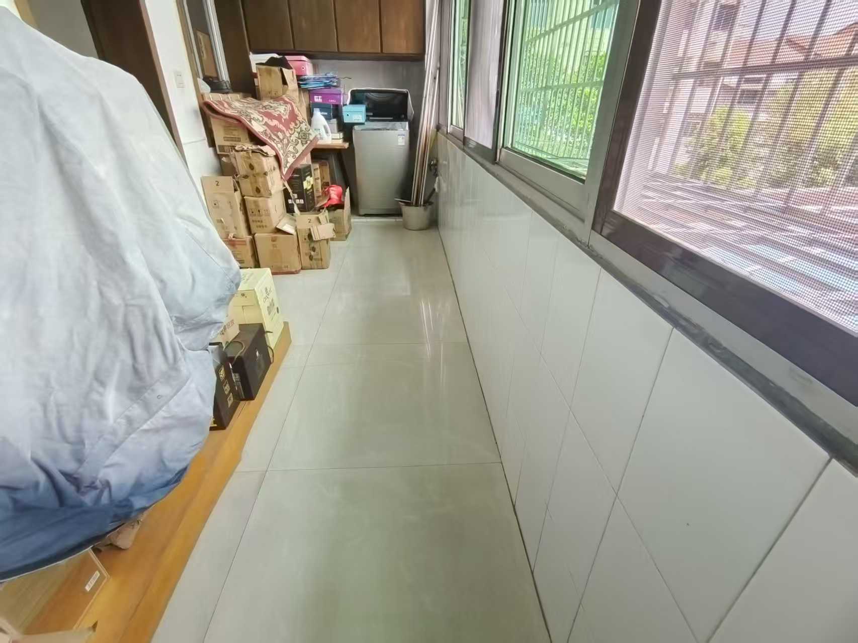 洪家村社区（卫生监督局家属区）  3室2厅2卫   39.80万室内图
