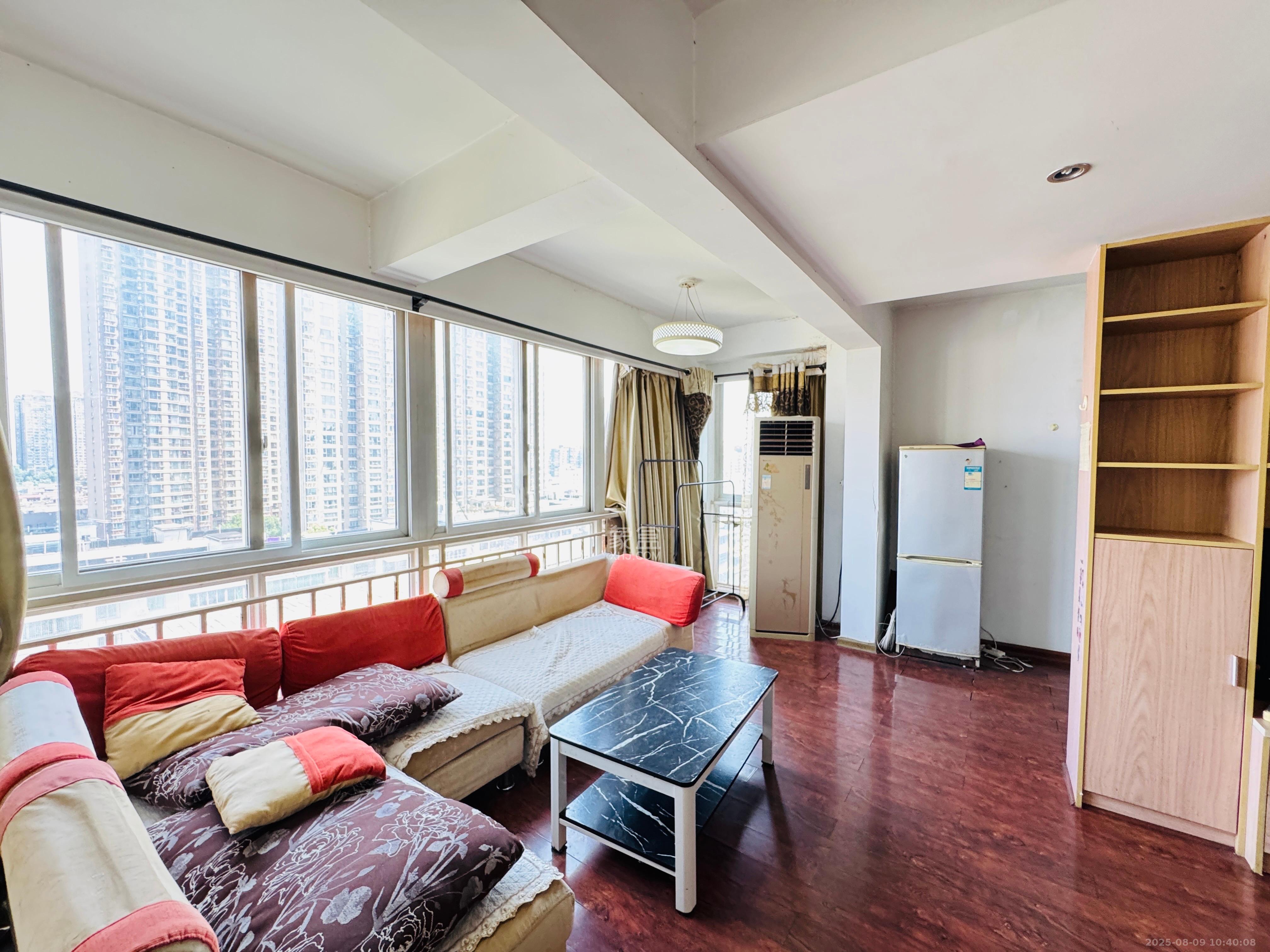 菁华源 1室1厅1卫 1350.0元/月 菁华源 1室1厅1卫 1350.0元/月室内图