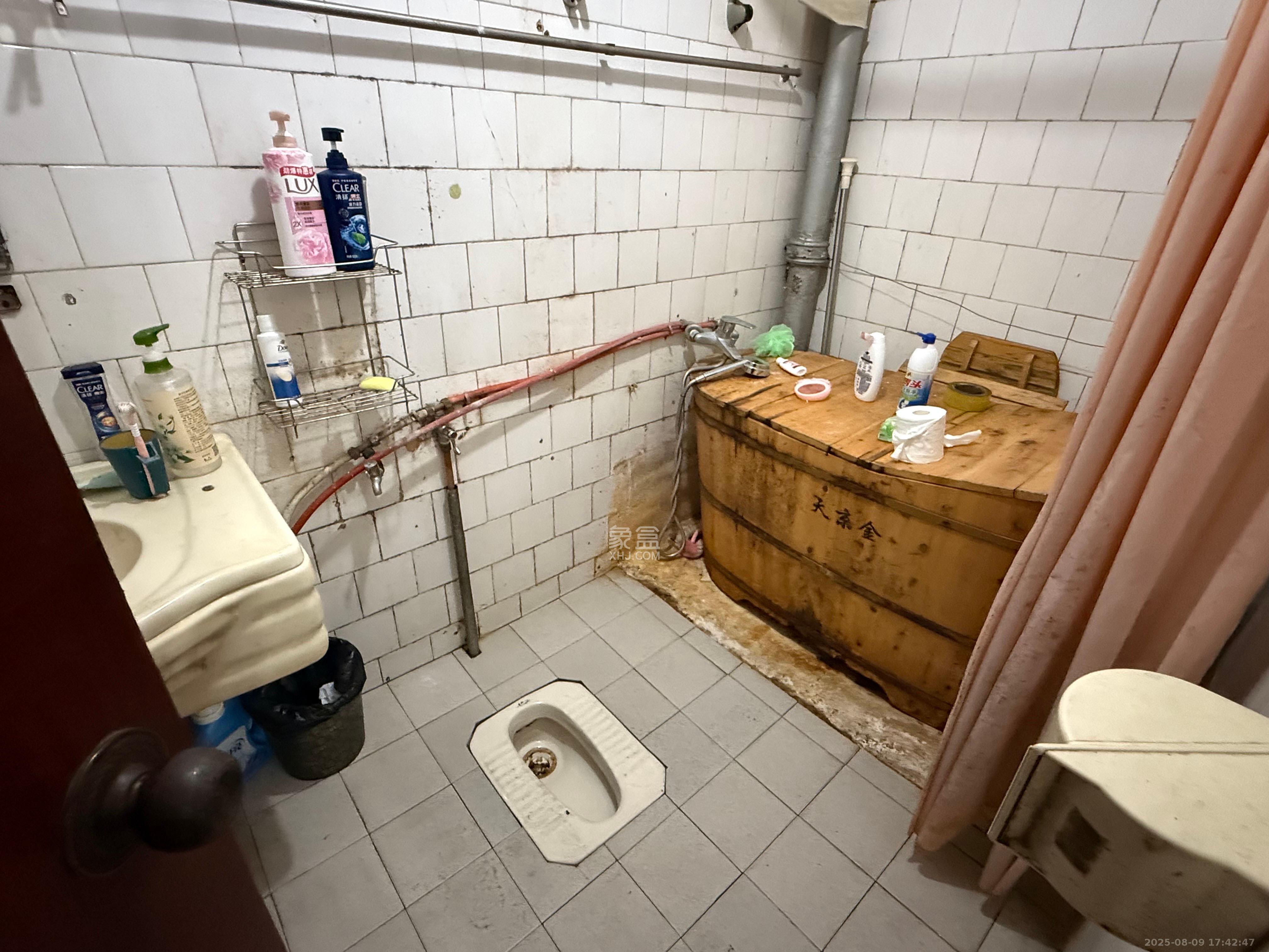 通发公寓  3室1厅1卫    2000.0元/月 通发公寓  3室1厅1卫    2000.0元/月室内图