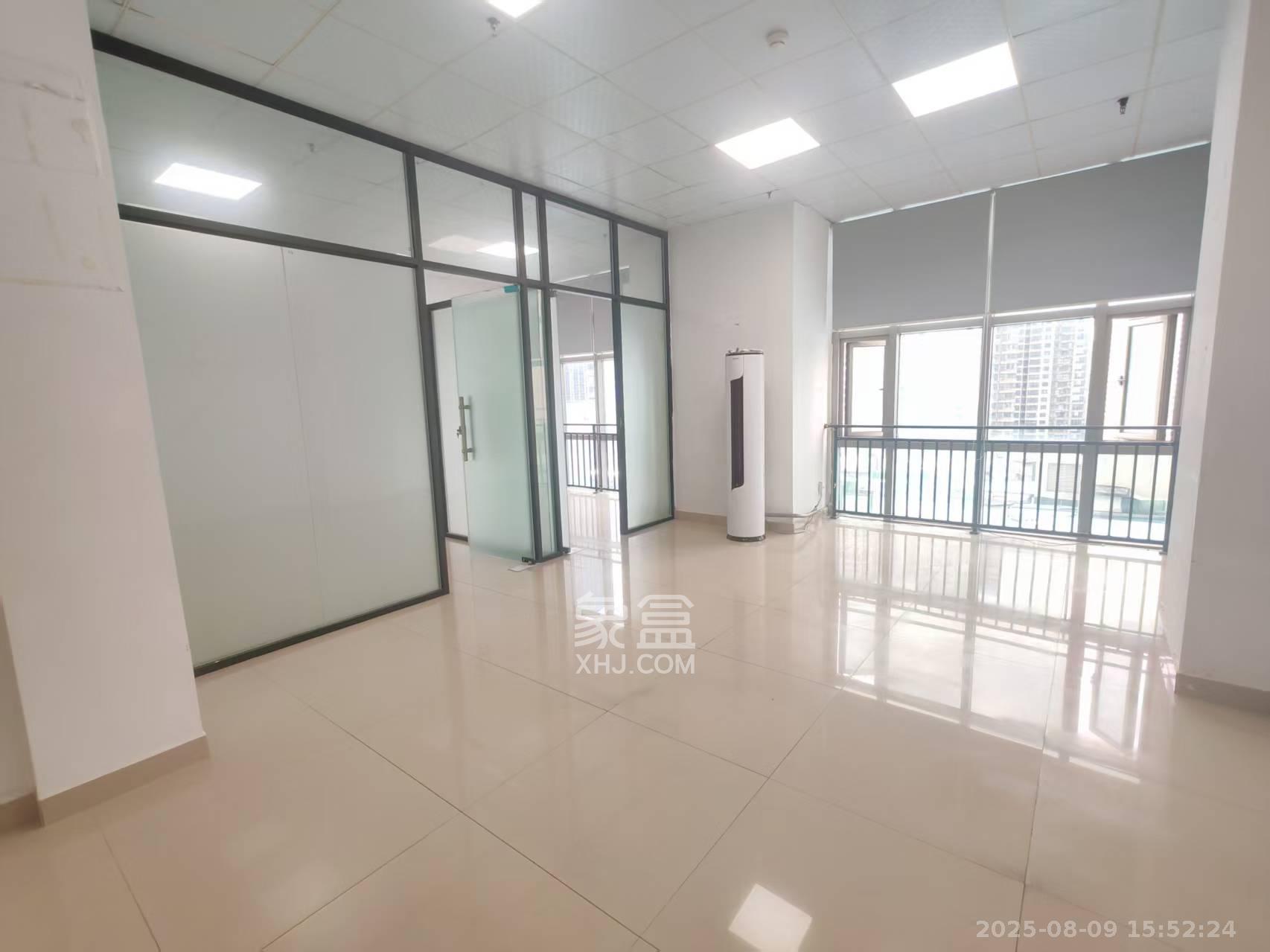 奥克斯广场 1室1厅0卫 2000.0元/月 奥克斯广场 1室1厅0卫 2000.0元/月室内图